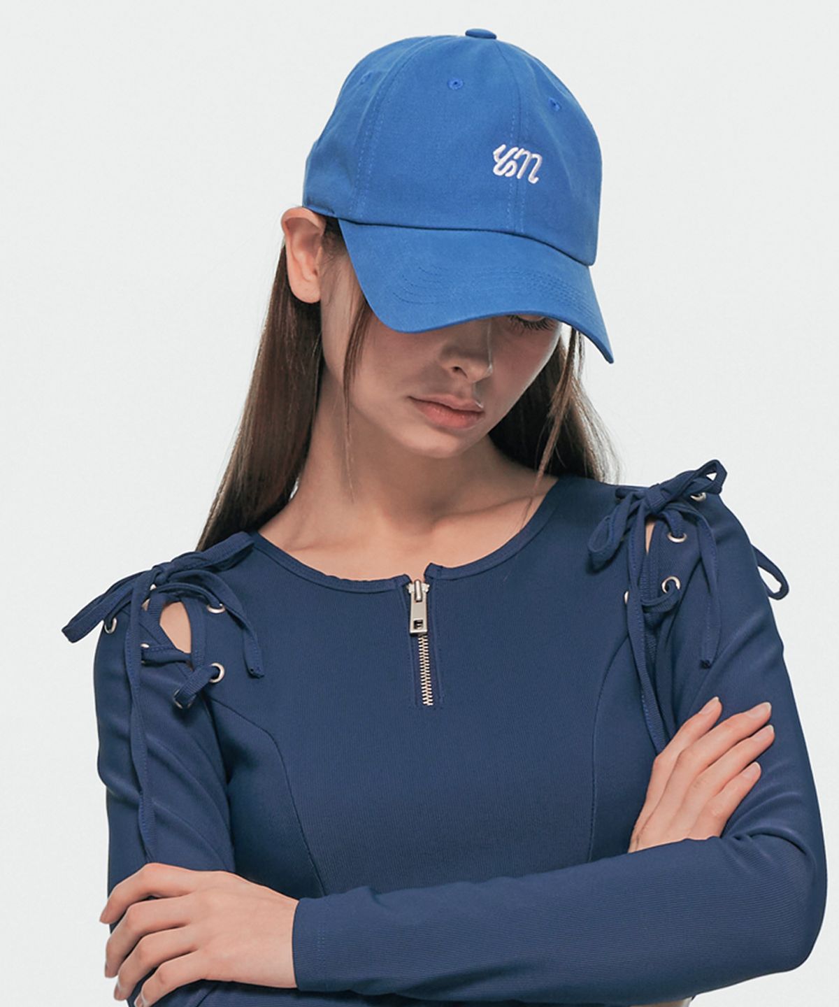 유움(UUM) LOGO BALL CAP BLUE