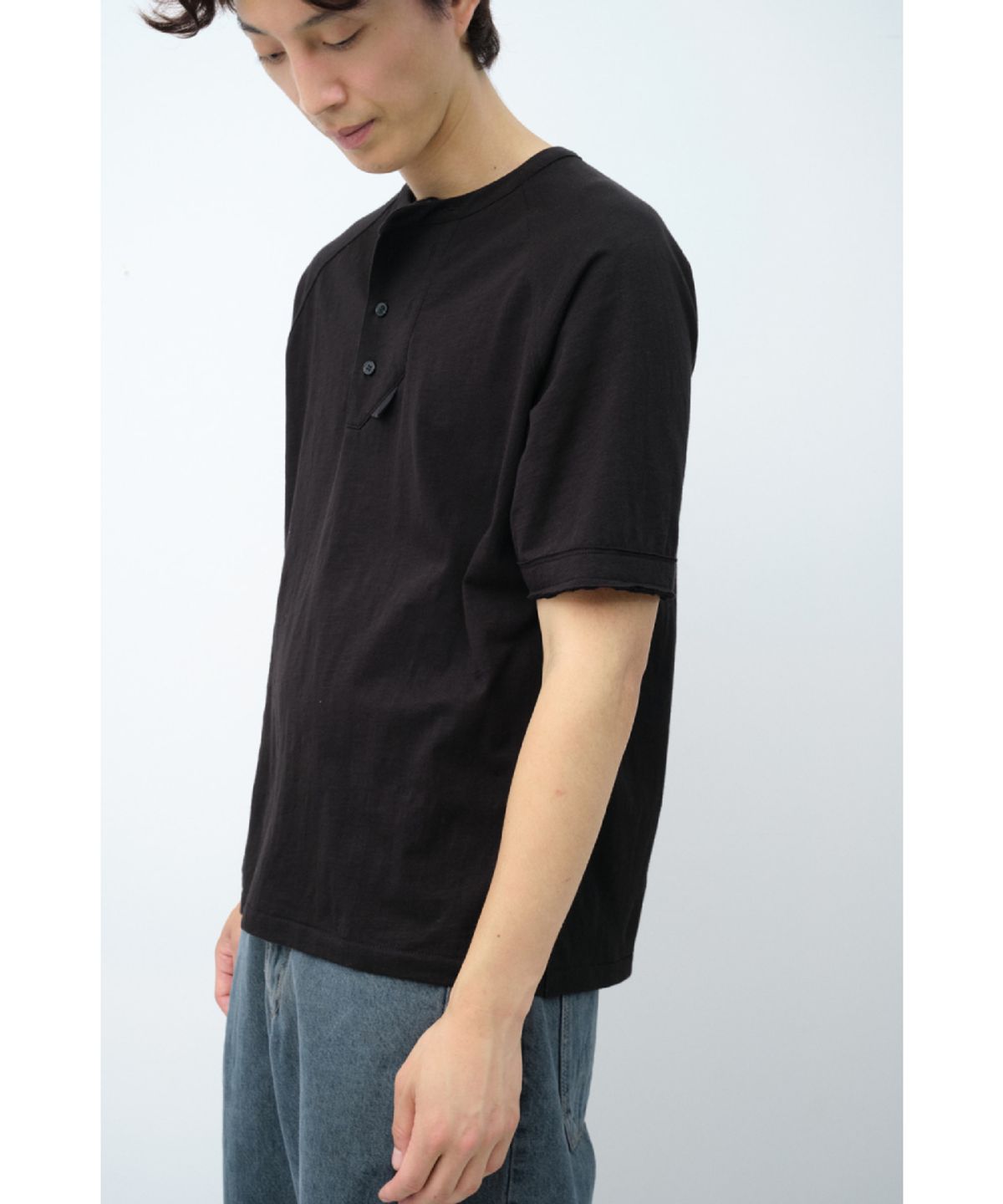 해칭룸(HATCHINGROOM) Double Breasted Tee Slub Black