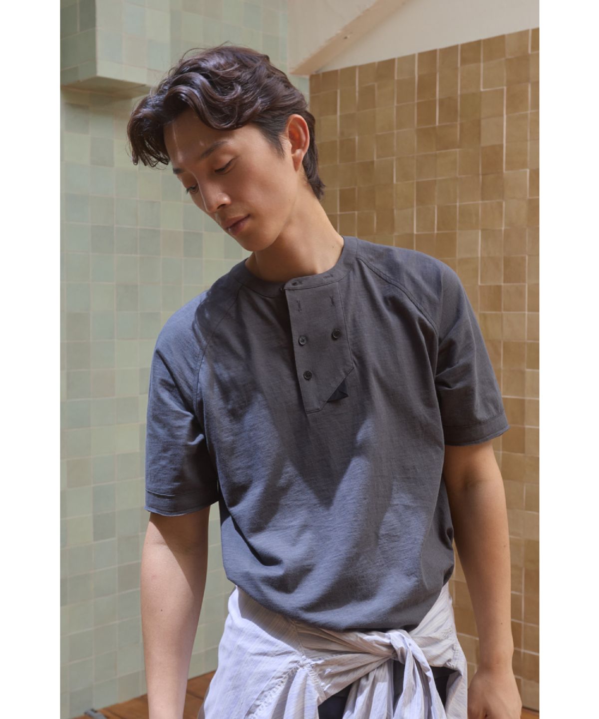 해칭룸(HATCHINGROOM) Double Breasted Tee Slub Charcoal