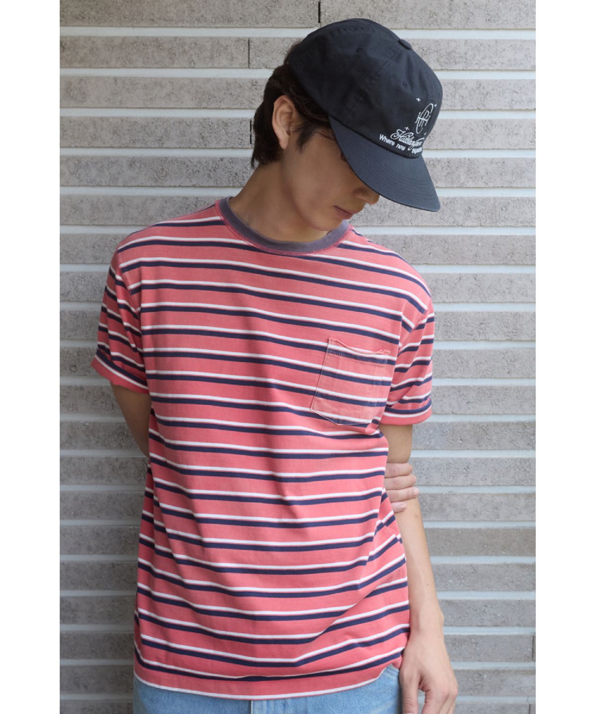 해칭룸(HATCHINGROOM) Bleached Stripe Tee Red