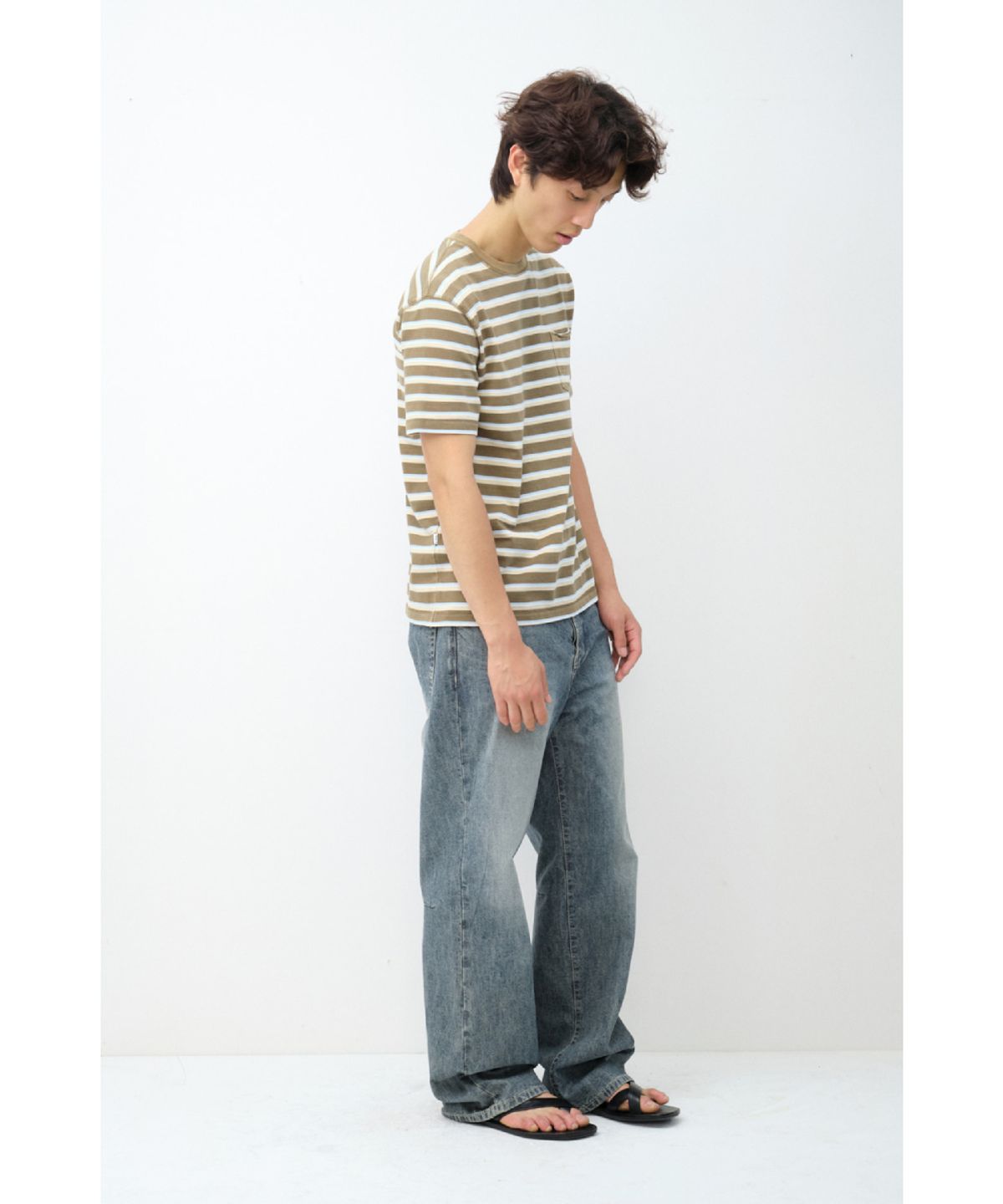 해칭룸(HATCHINGROOM) Bleached Stripe Tee Khaki