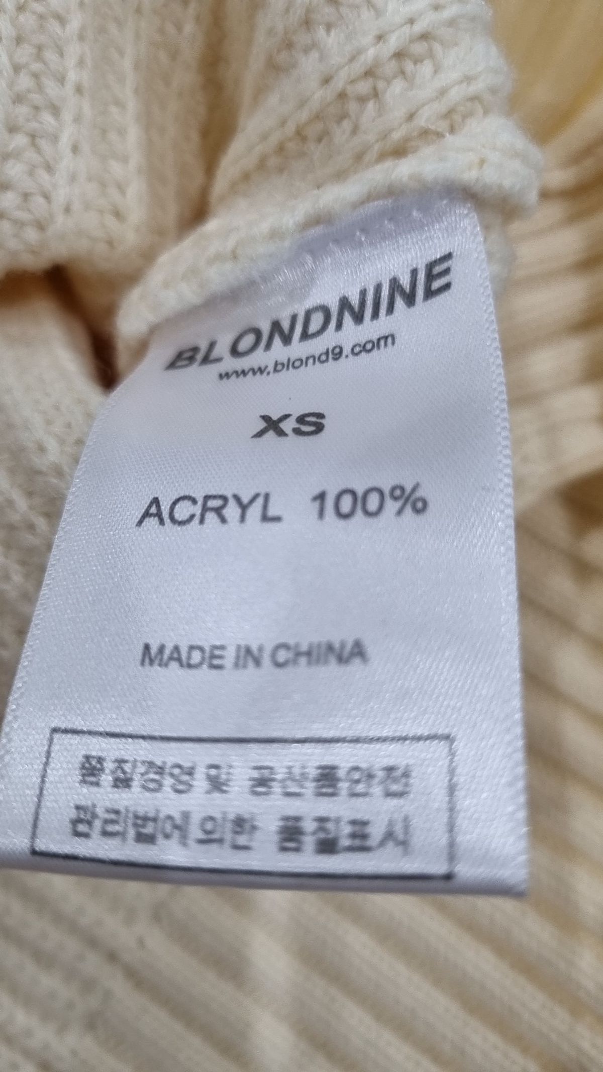 블론드나인(BLOND9) 니트/스웨터 XS