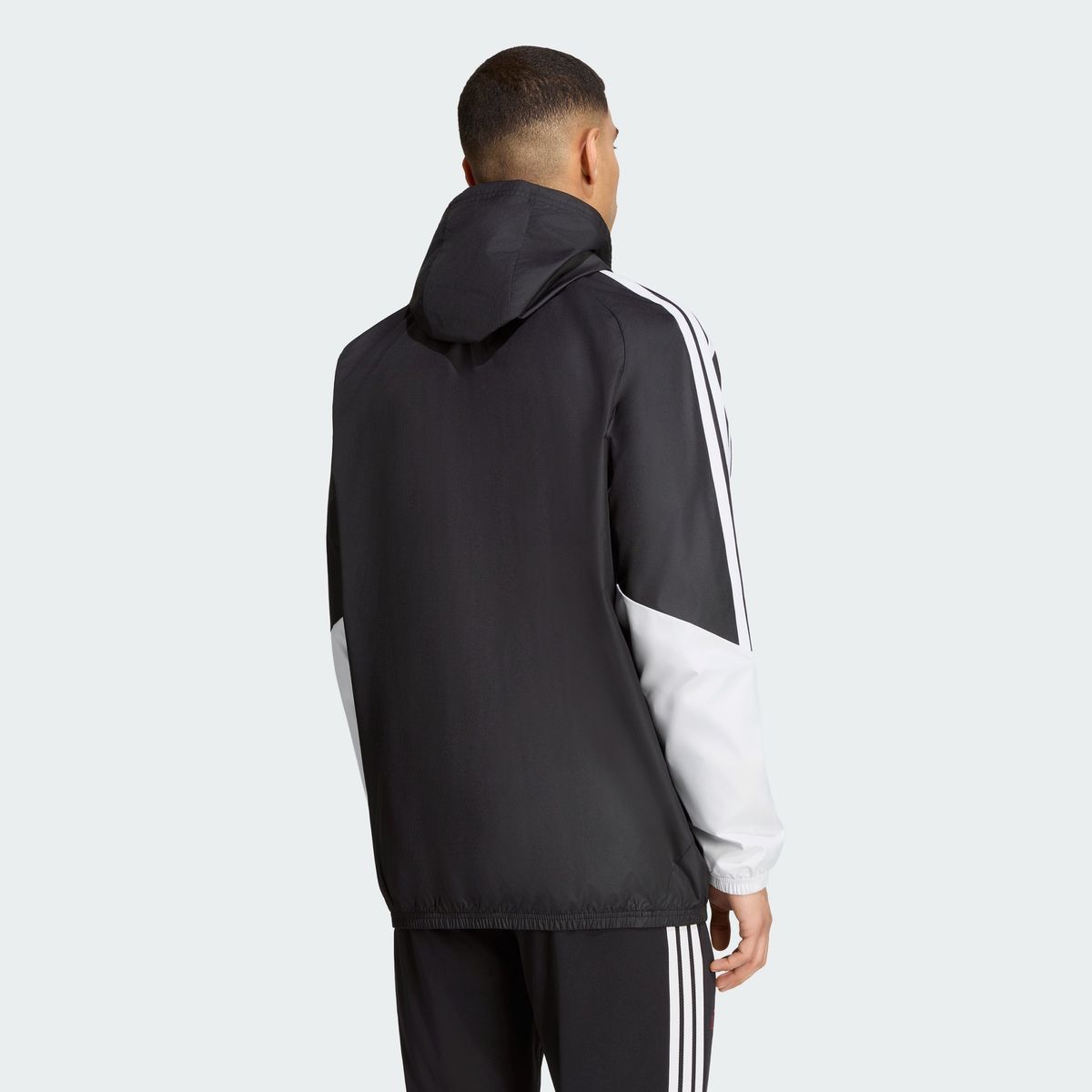 아디다스(ADIDAS) 리버풀 FC 26/27 티로 올 웨더 재킷 KB5796