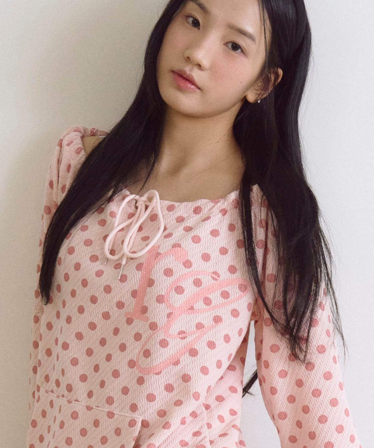 로긴 앤 로지(ROGIN N ROSIE) Dotted Pocket String Point Long Sleeve Pink