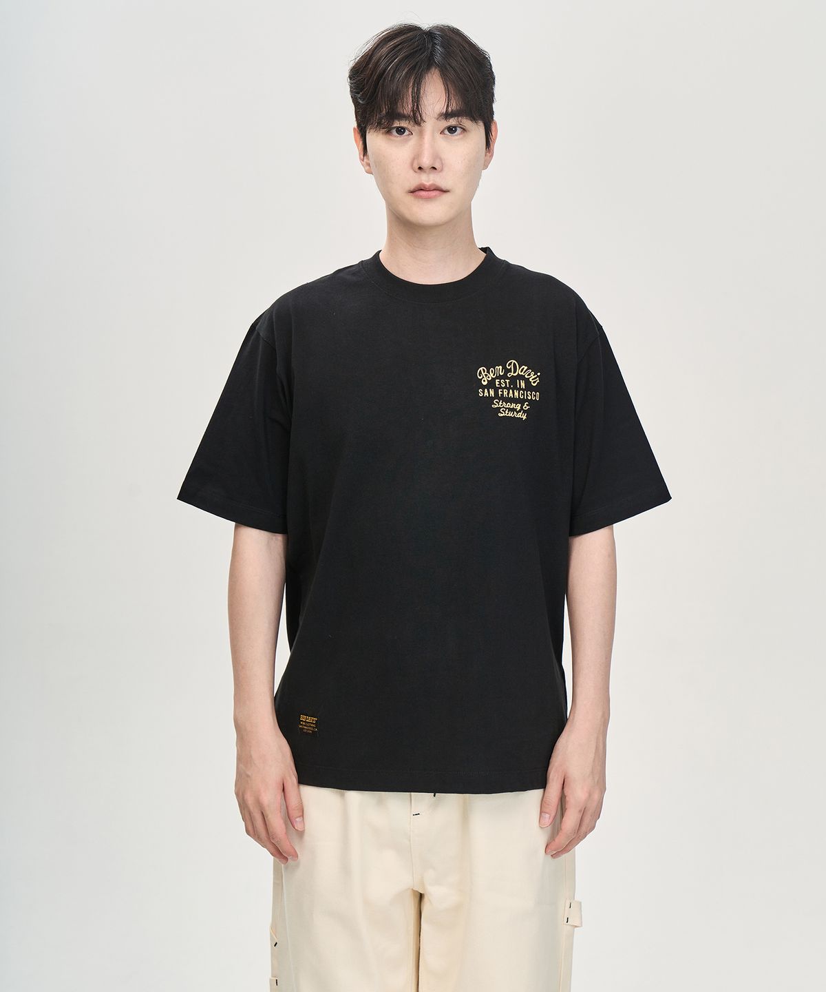 벤 데이비스(BEN DAVIS) 수비니어 자수 티셔츠 블랙
