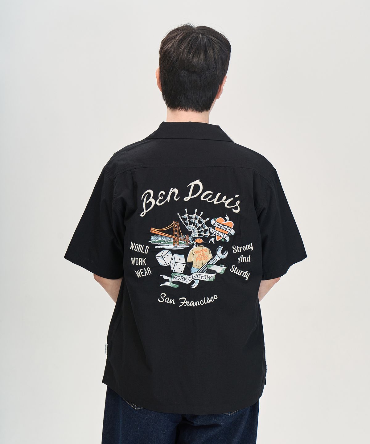벤 데이비스(BEN DAVIS) 포츈 자수 오픈카라 셔츠 블랙