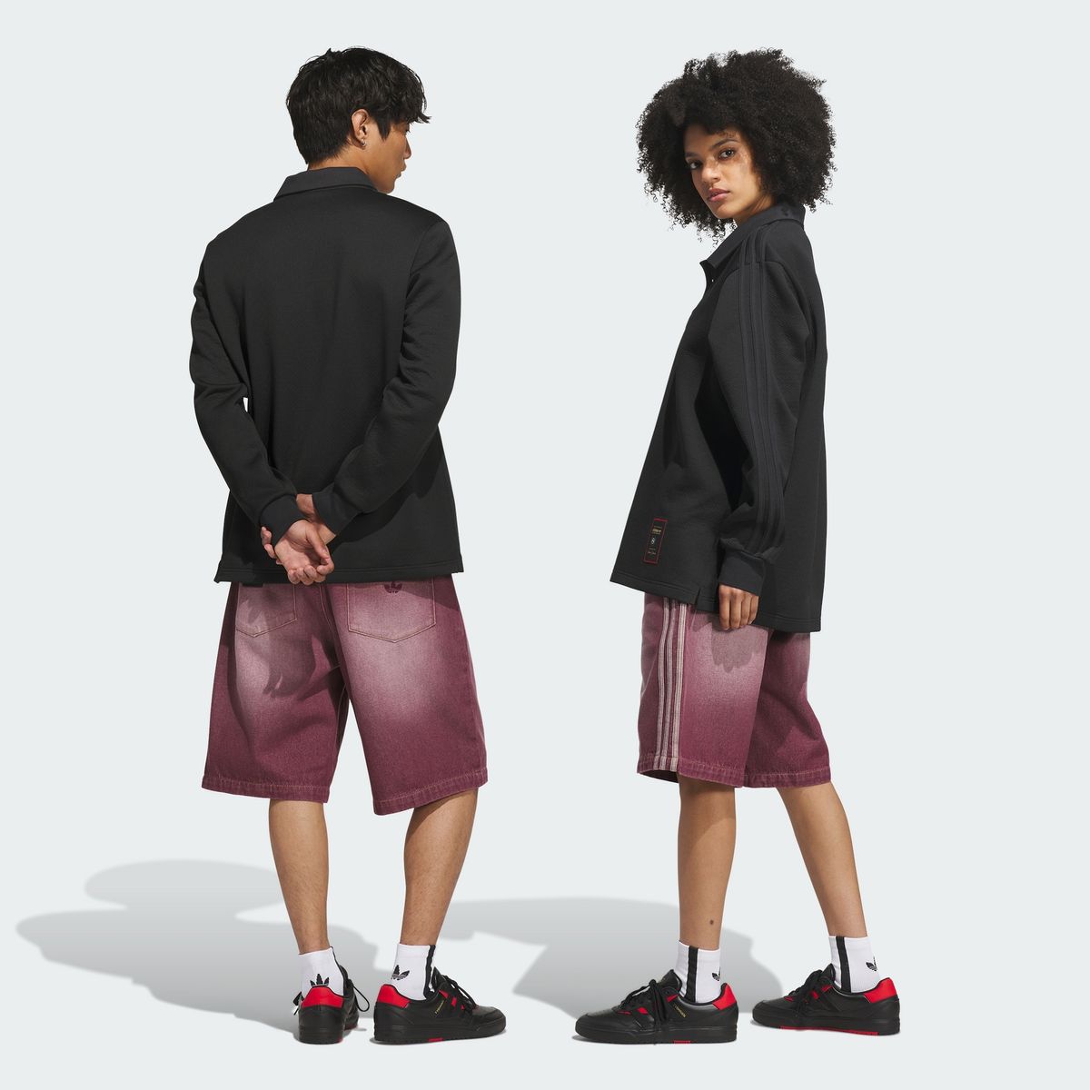 아디다스(ADIDAS) 스케이트보딩 x TYSHAWN 워시드 데님 쇼츠 KT4452