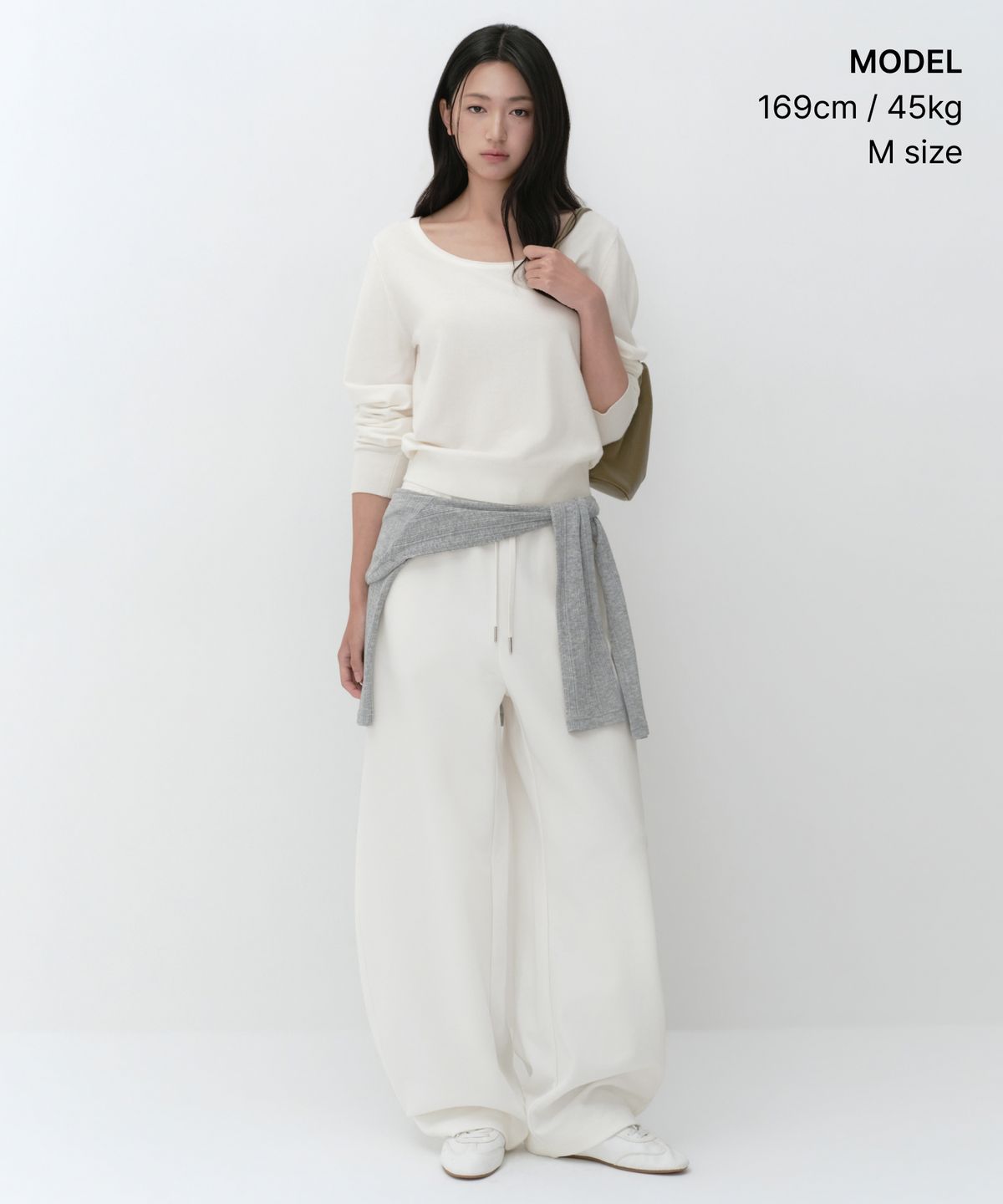 무신사 스탠다드 우먼(MUSINSA STANDARD WOMAN) 우먼즈 더블 니트 커브드 스웨트 팬츠 [크림]