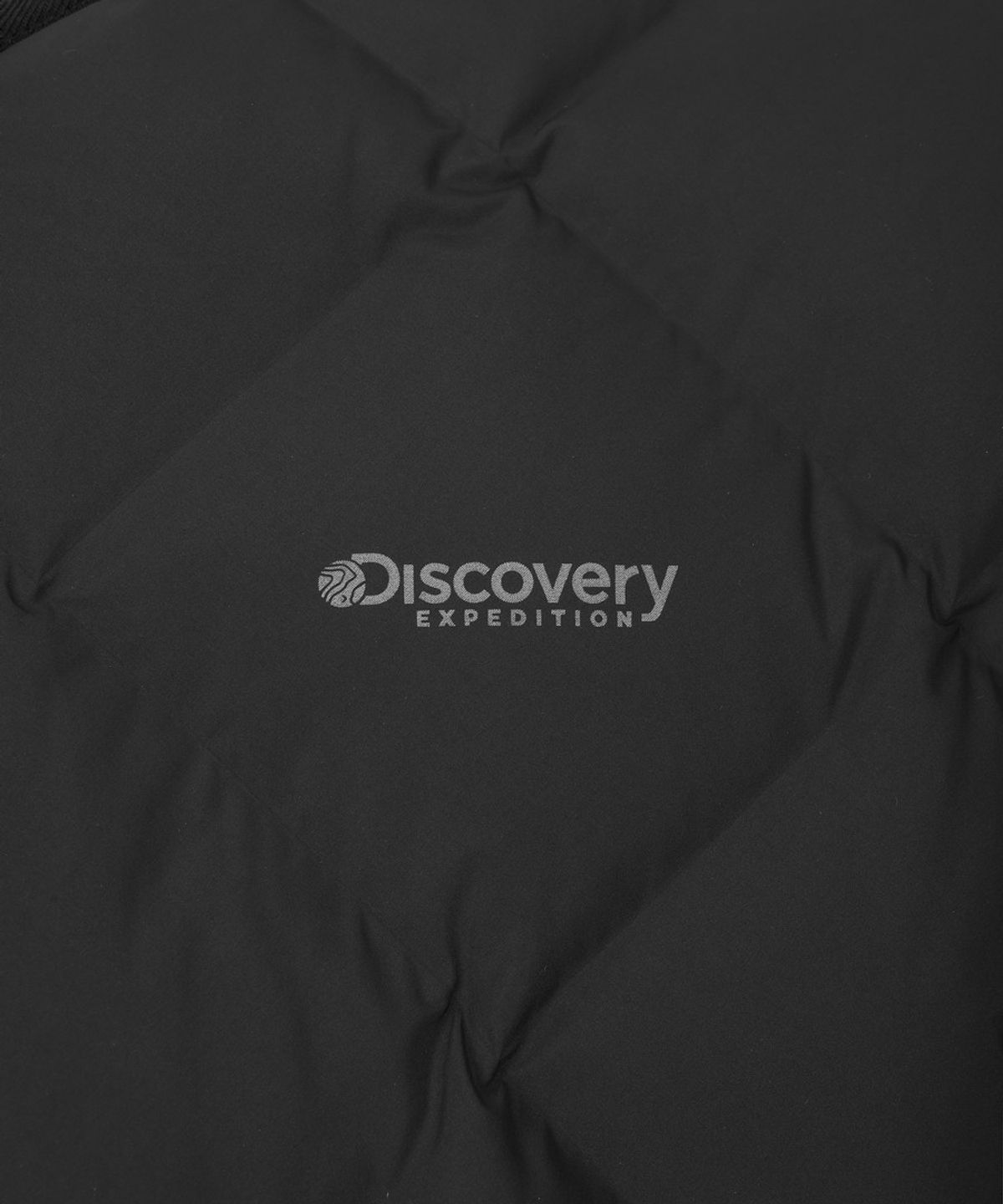 디스커버리 익스페디션(DISCOVERY EXPEDITION) 남성 디하스 U넥 튜브 다운 경량패딩 (BLACK)