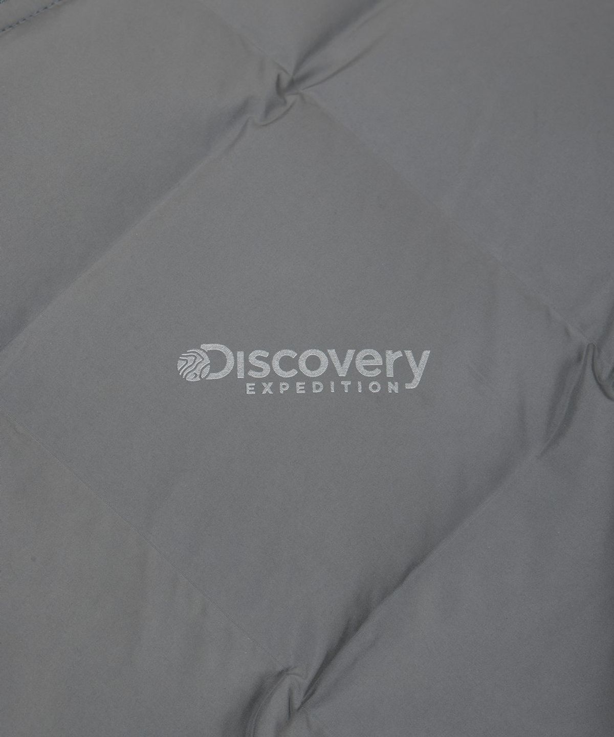 디스커버리 익스페디션(DISCOVERY EXPEDITION) 남성 디하스 튜브 다운 경량패딩 (D/GREY)