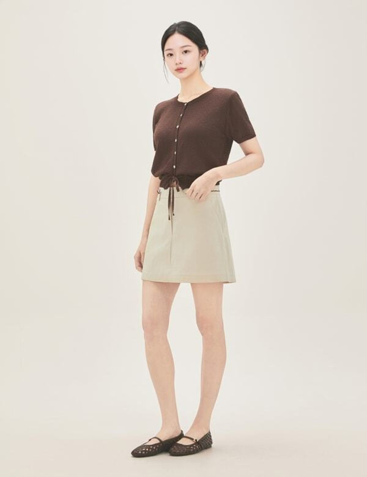 로엠(ROEM) RE 벨티드 미니 스커트형 팬츠 (RMTWG25RT2) RMTWG38R13