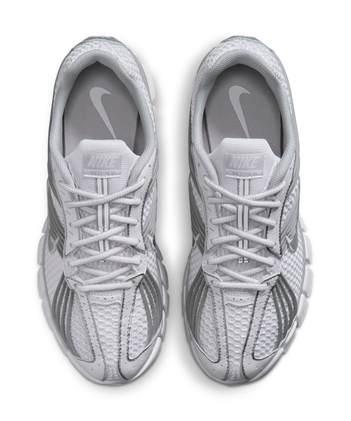 나이키(NIKE) 줌 스카이론 11 W - 화이트:그레이 포그:메탈릭 실버 / IU7360-103