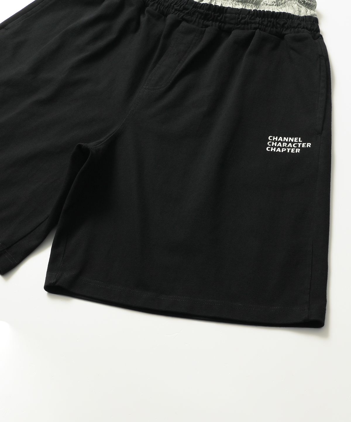 씨에이치사공사(CH.404) BOXER LAYERED BERMUDA PANTS BLACK