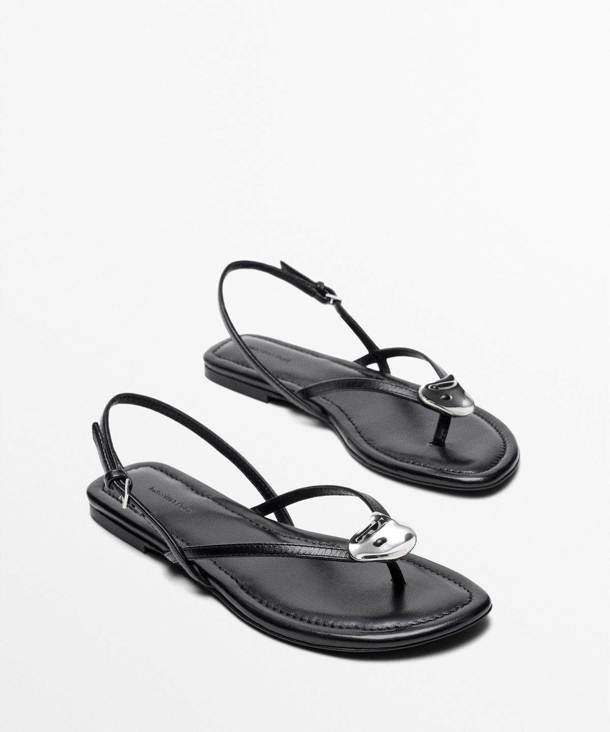 마시모두띠(MASSIMO DUTTI) 주얼 디테일 플랫 샌들