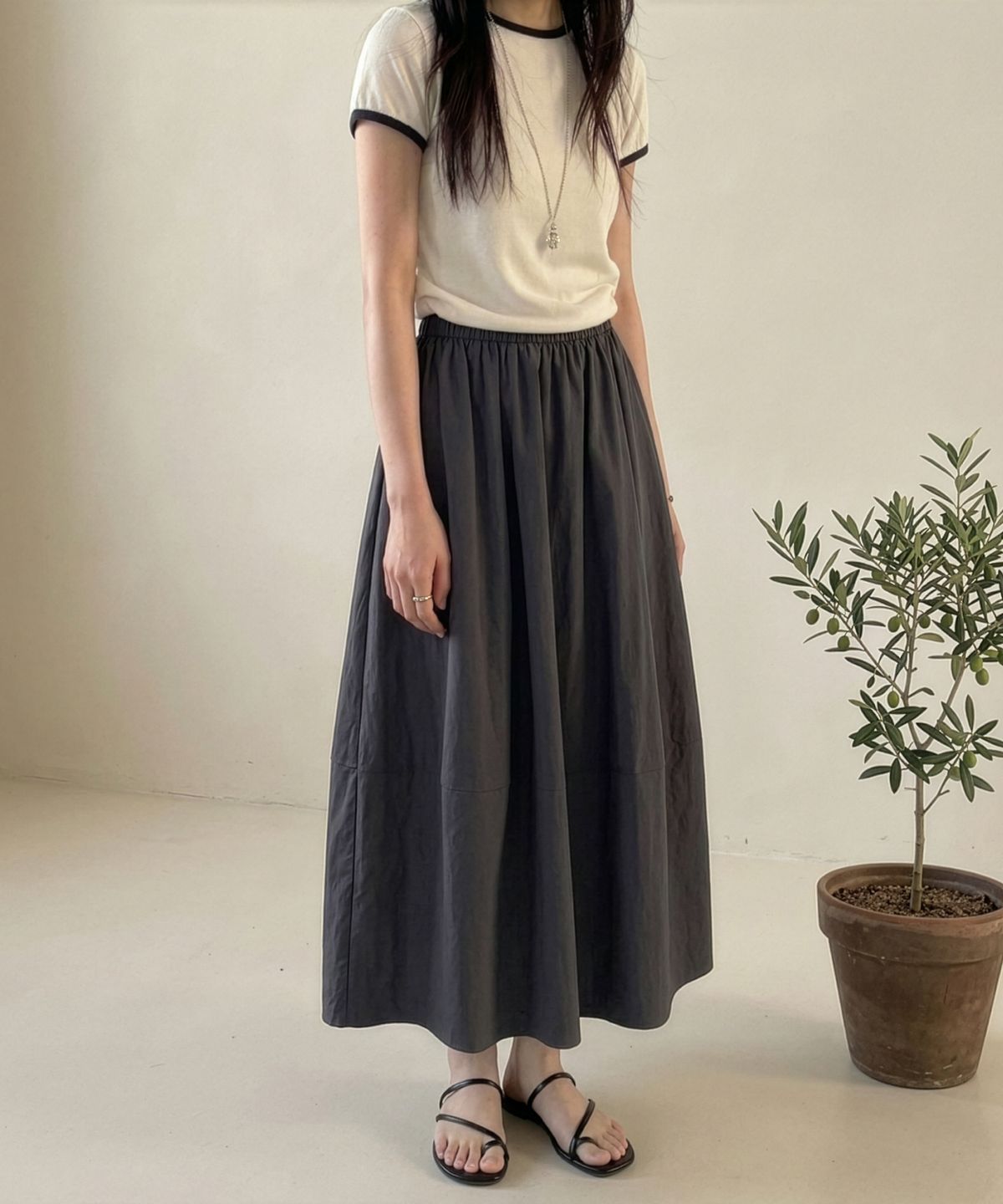 마이아(MAIA) 볼륨  스커트