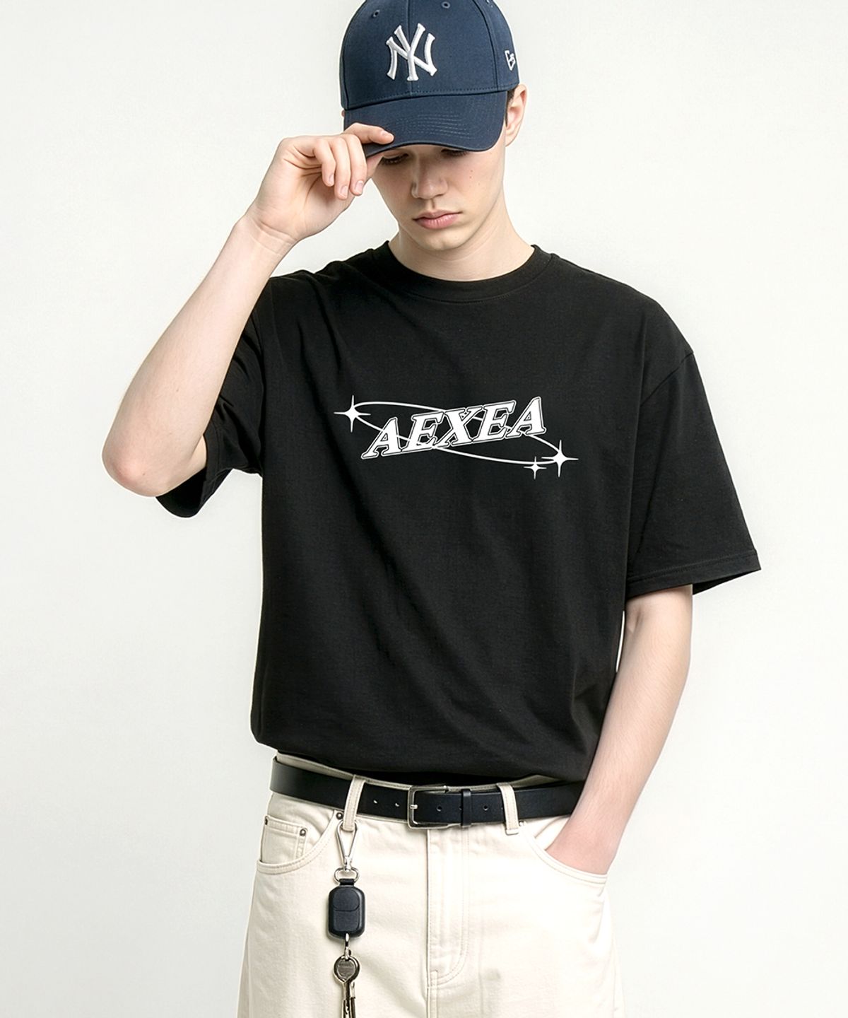 엑시아(AEXEA) 은하 라운드 반팔 티셔츠 I06BRD_ABX11343