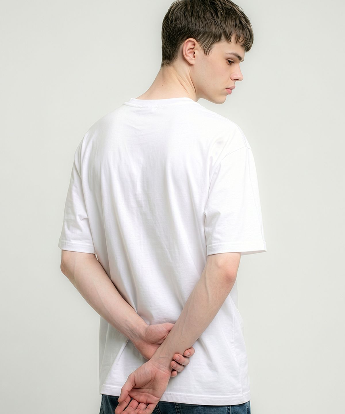엑시아(AEXEA) 은하 라운드 반팔 티셔츠 I06BRD_ABX11343