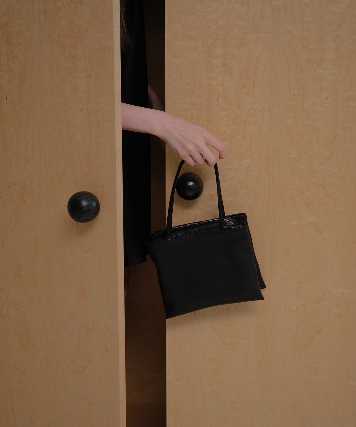 까르몽드(CARMONDE) Noma Bag_Black