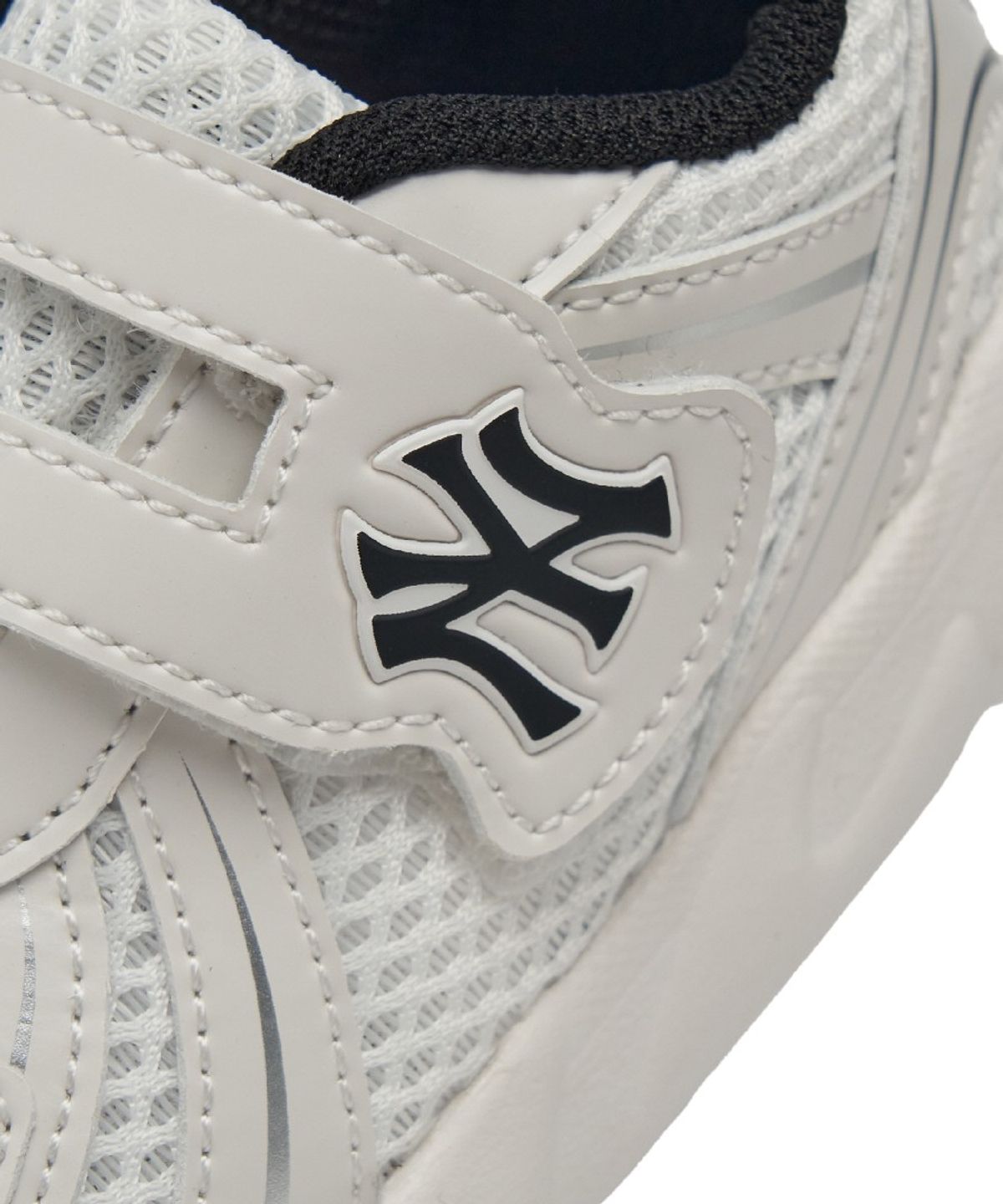 엠엘비 키즈(MLB KIDS) 트랙러너 베이비 NY (White)