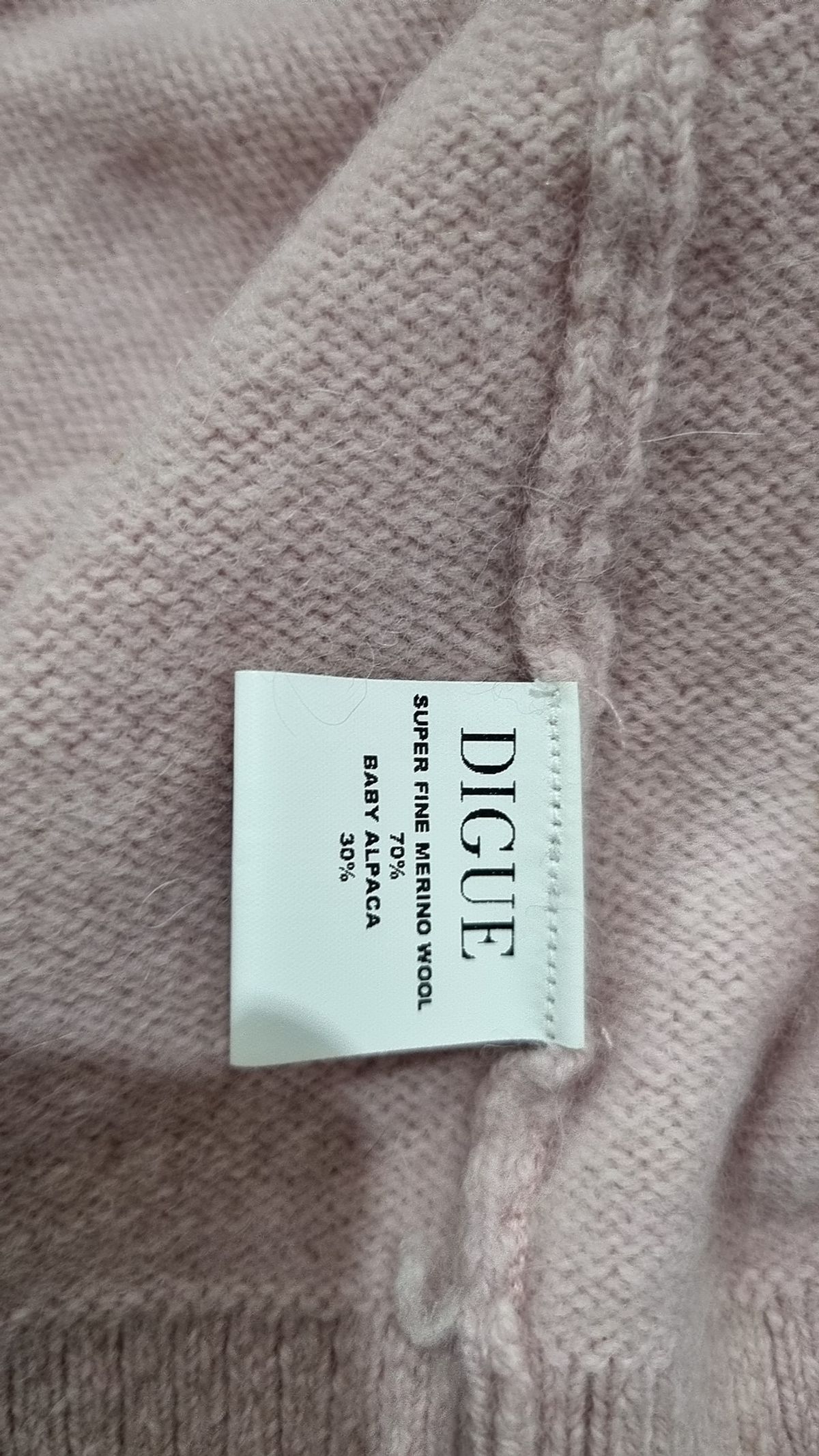 디그(DIGUE) 카디건