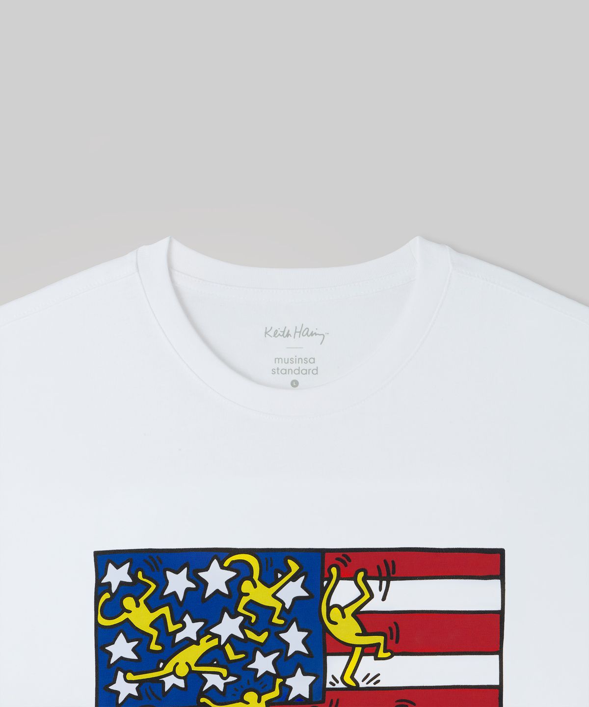 무신사 스탠다드(MUSINSA STANDARD) [키스 해링 컬렉션] American Flag 티셔츠 [화이트]