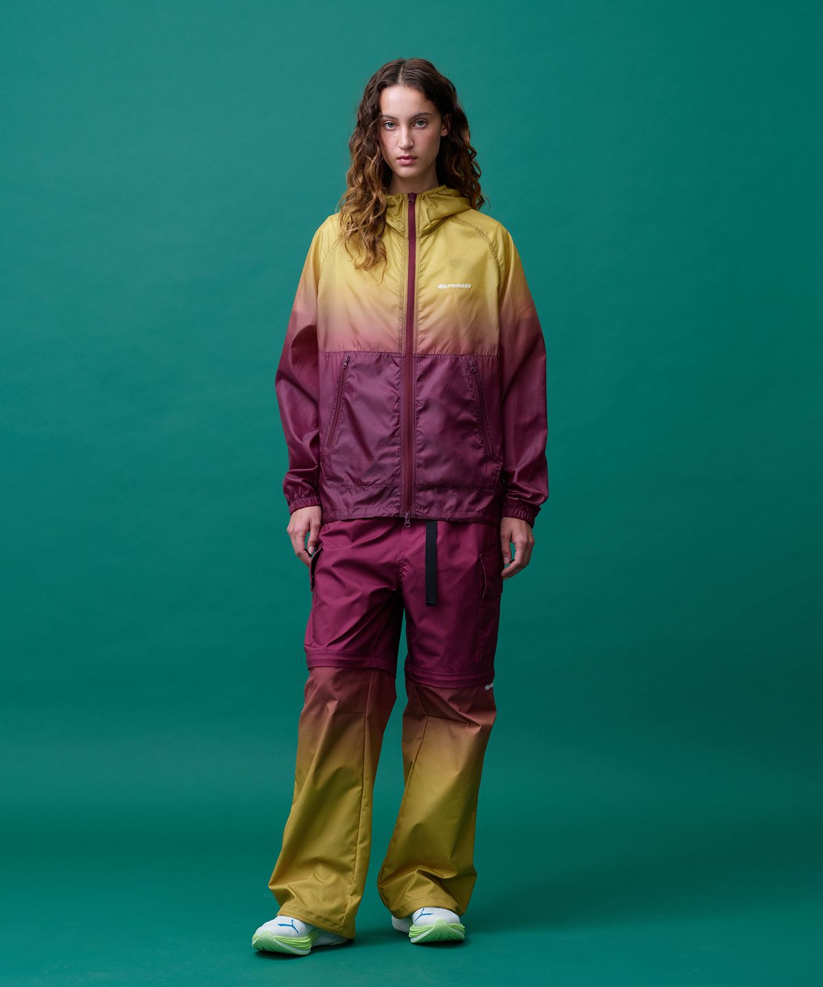 미나수(MENASOO) Gradient Convertible Hiking Pants_Red