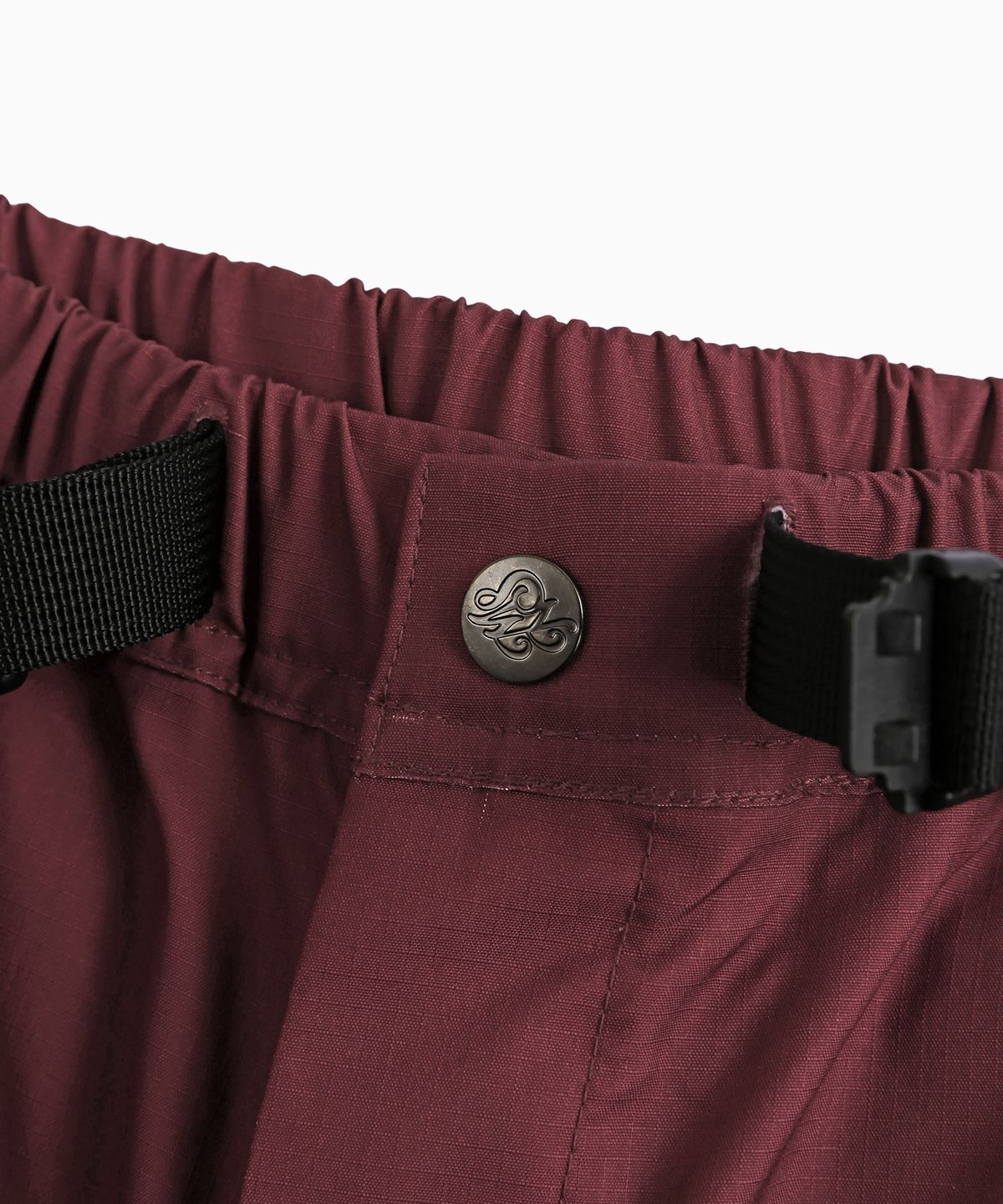미나수(MENASOO) Gradient Convertible Hiking Pants_Red