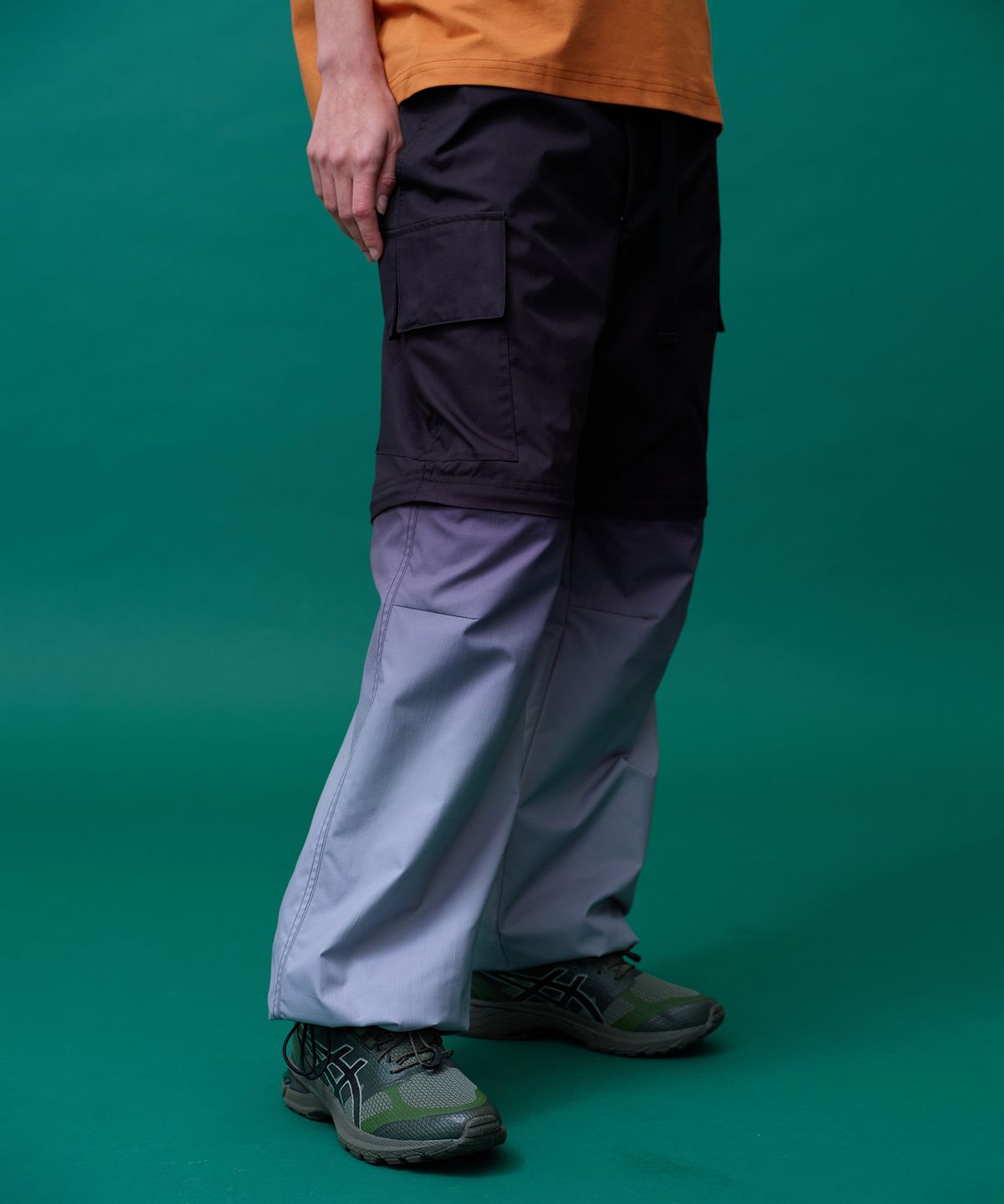 미나수(MENASOO) Gradient Convertible Hiking Pants_Black