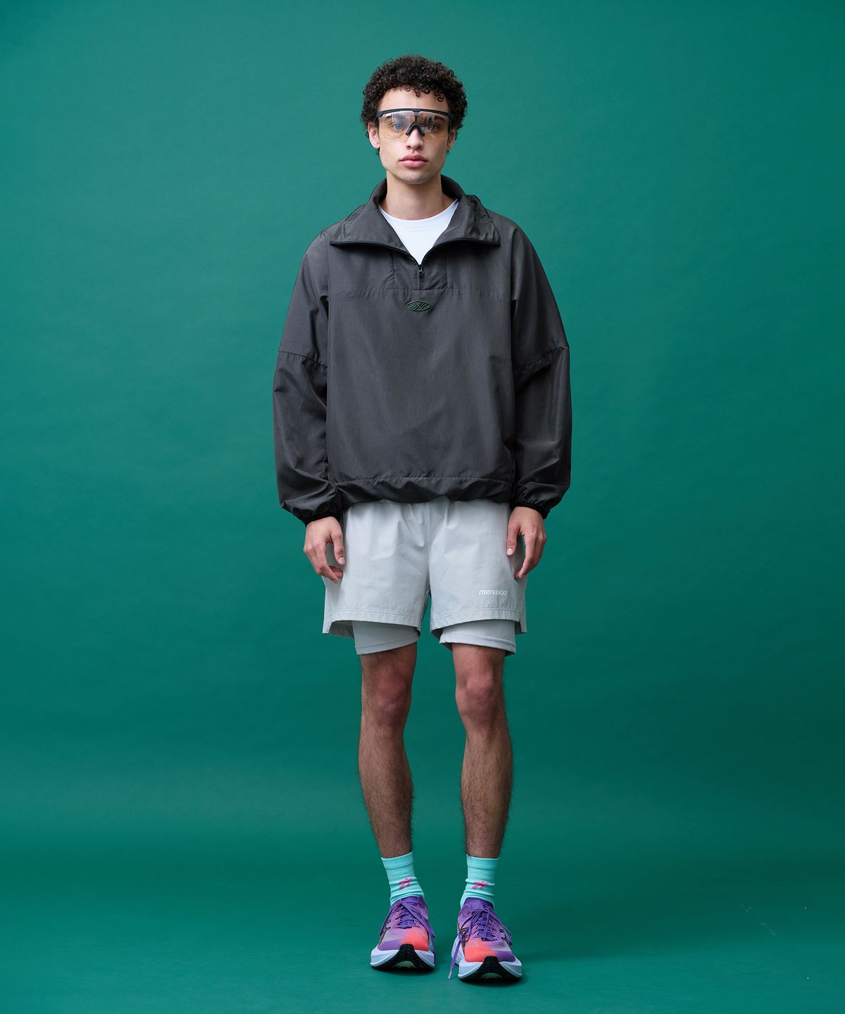 미나수(MENASOO) Unisex Easy Move Half Zip_Khaki