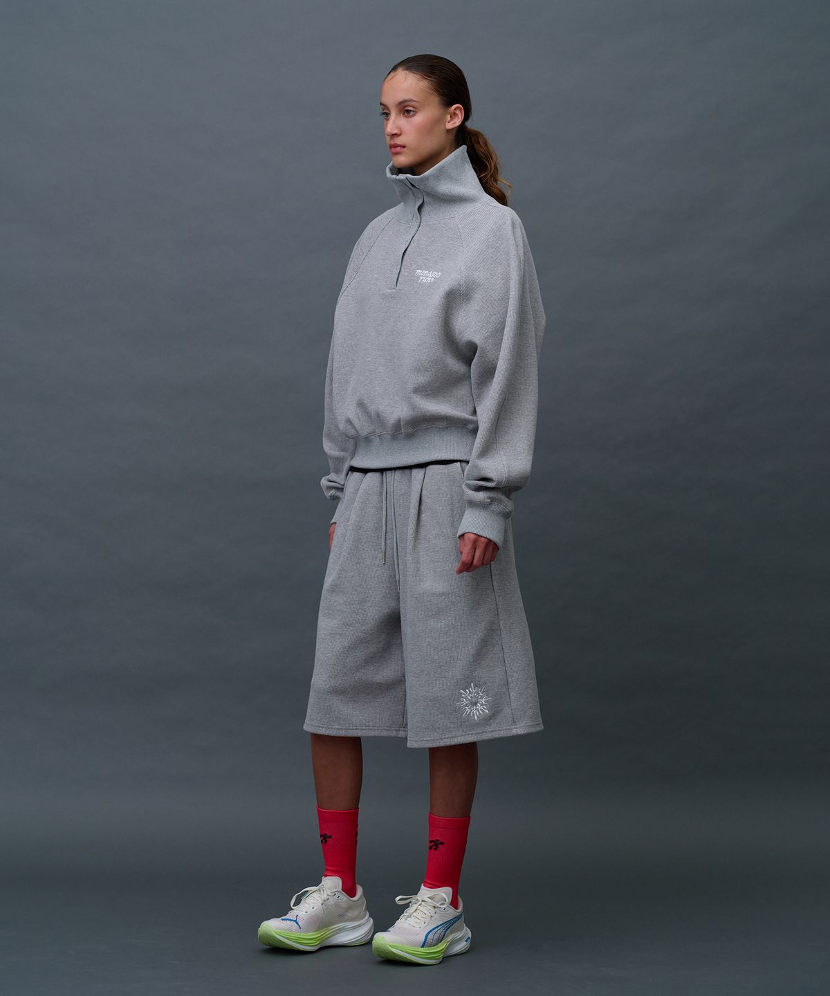 미나수(MENASOO) Snap Waffle Sweatshirt_Melange Gray