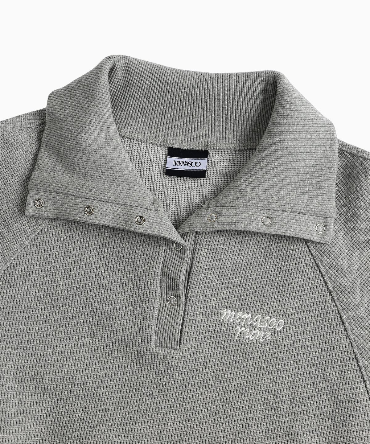 미나수(MENASOO) Snap Waffle Sweatshirt_Melange Gray