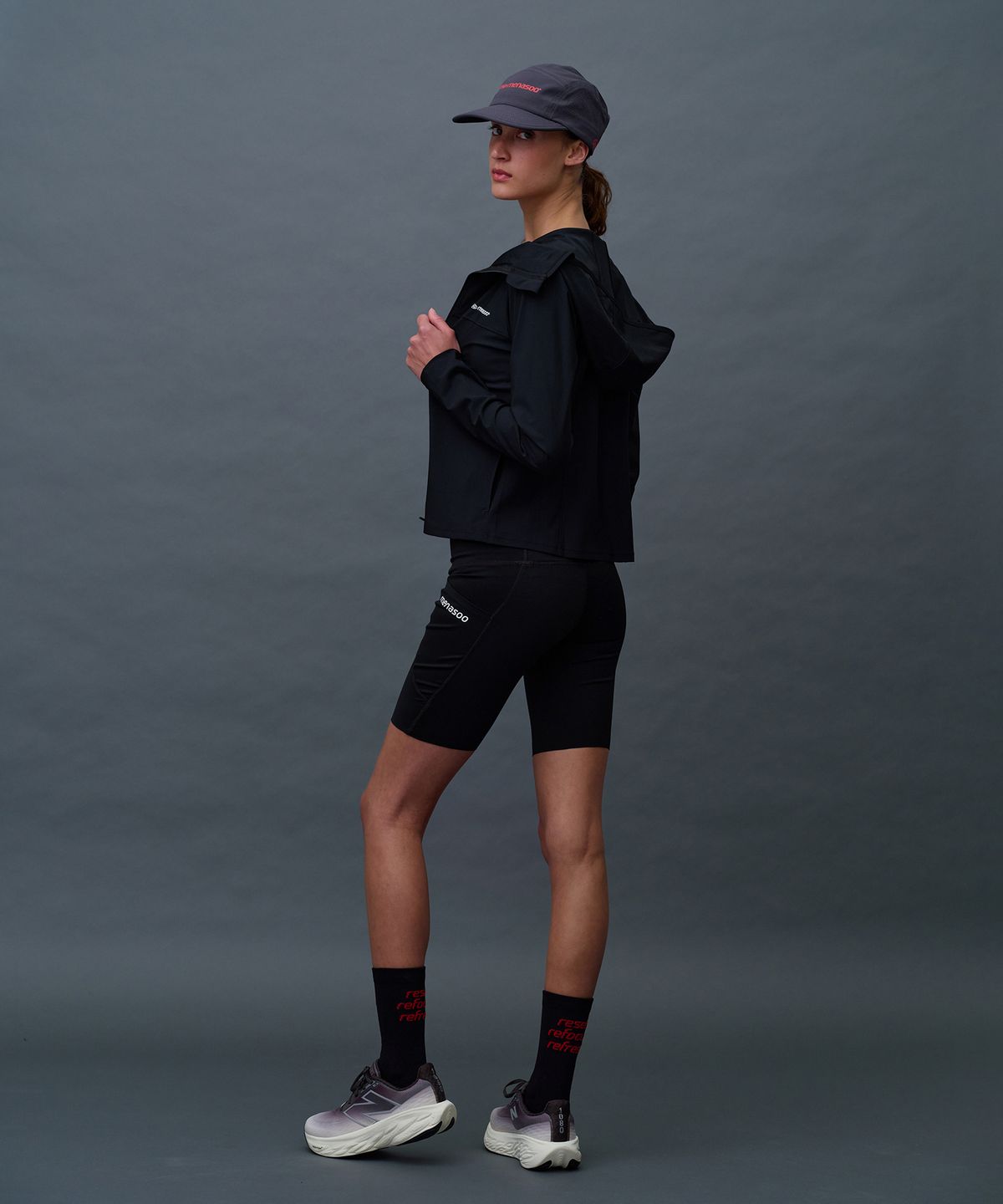 미나수(MENASOO) Face Cover Zip Up Jersey_Black