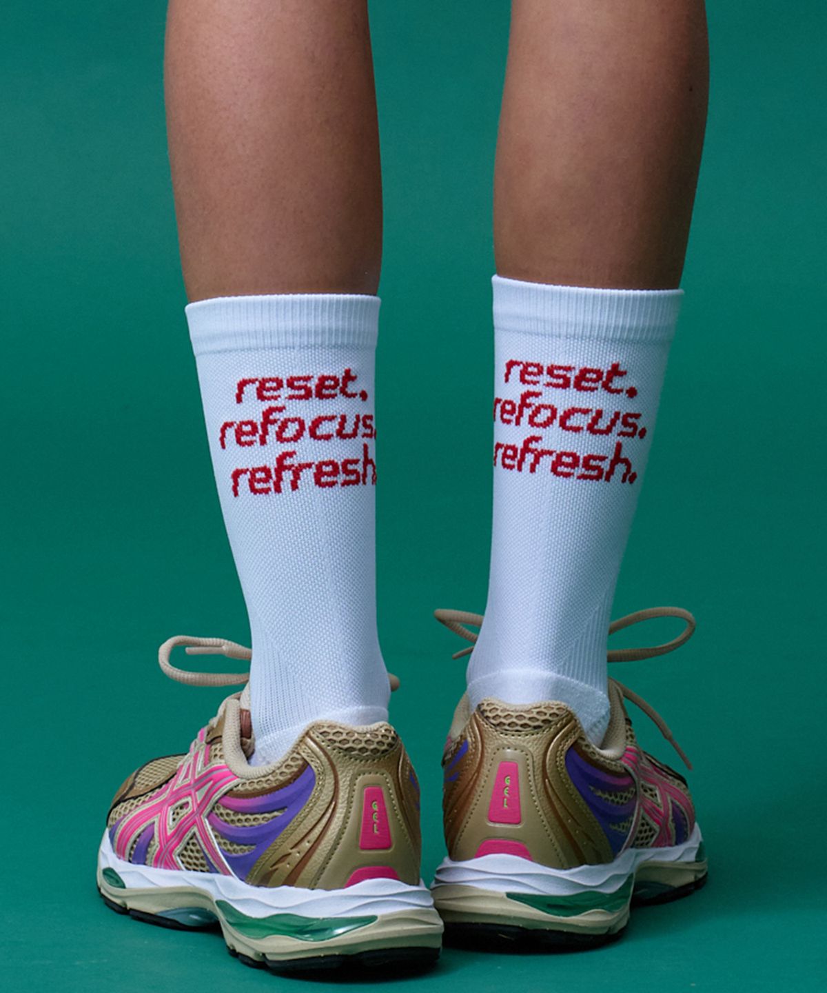 미나수(MENASOO) Flow Running Crew Socks_White