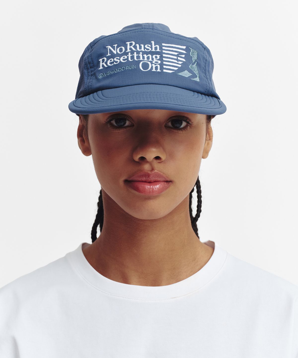 미나수(MENASOO) Running Sports No Rush Short Brim Cap_Blue