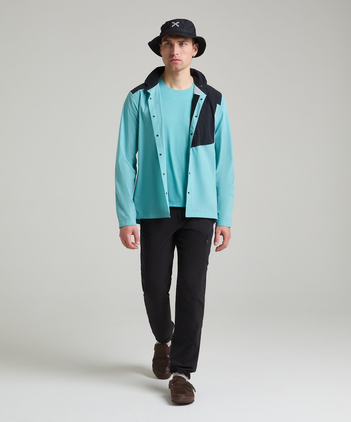 몬츄라(MONTURA) 베르산테 L/S 셔츠 남성 긴팔 남방 아웃도어 여행용 스포츠 데일리