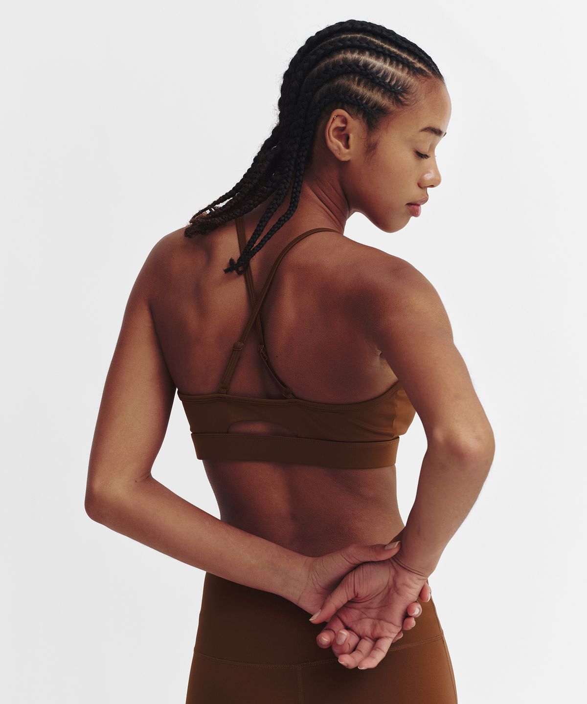 미나수(MENASOO) Cross Strap Bra Top_Brown