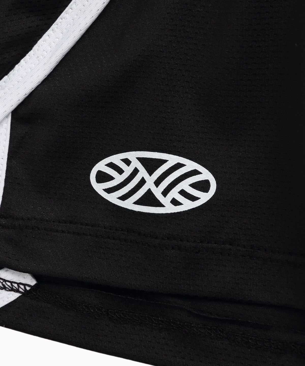 미나수(MENASOO) Mesh Runner Soft Shorts_Black