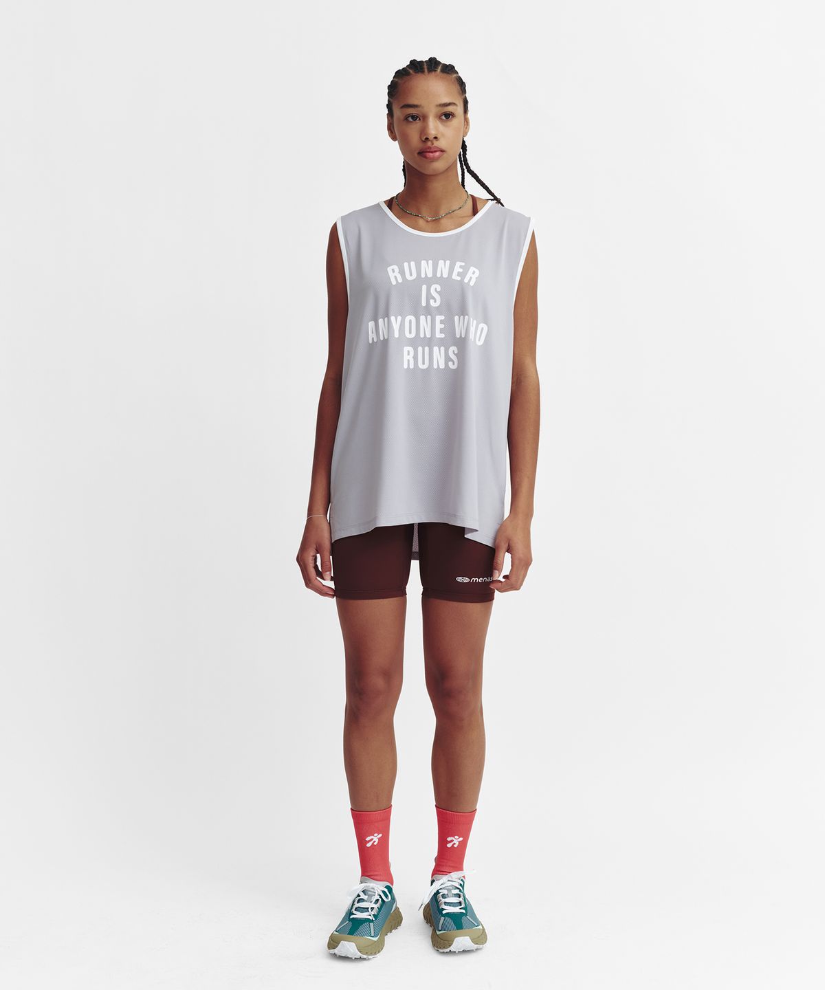 미나수(MENASOO) Mesh Runner Club Sleeveless Top_Gray