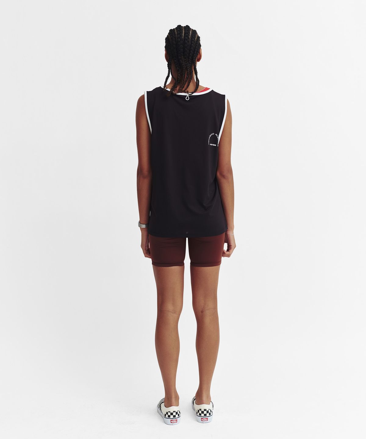 미나수(MENASOO) Mesh Runner Club Sleeveless Top_Black