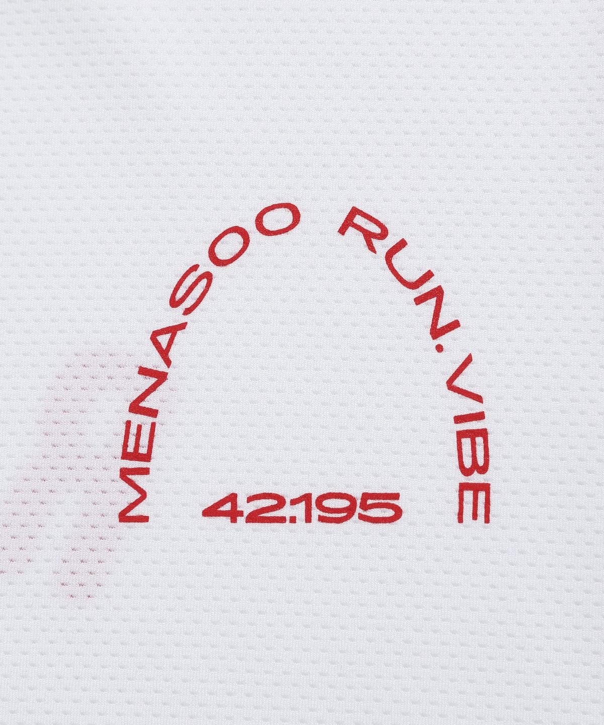미나수(MENASOO) Mesh Runner Club Sleeveless Top_White