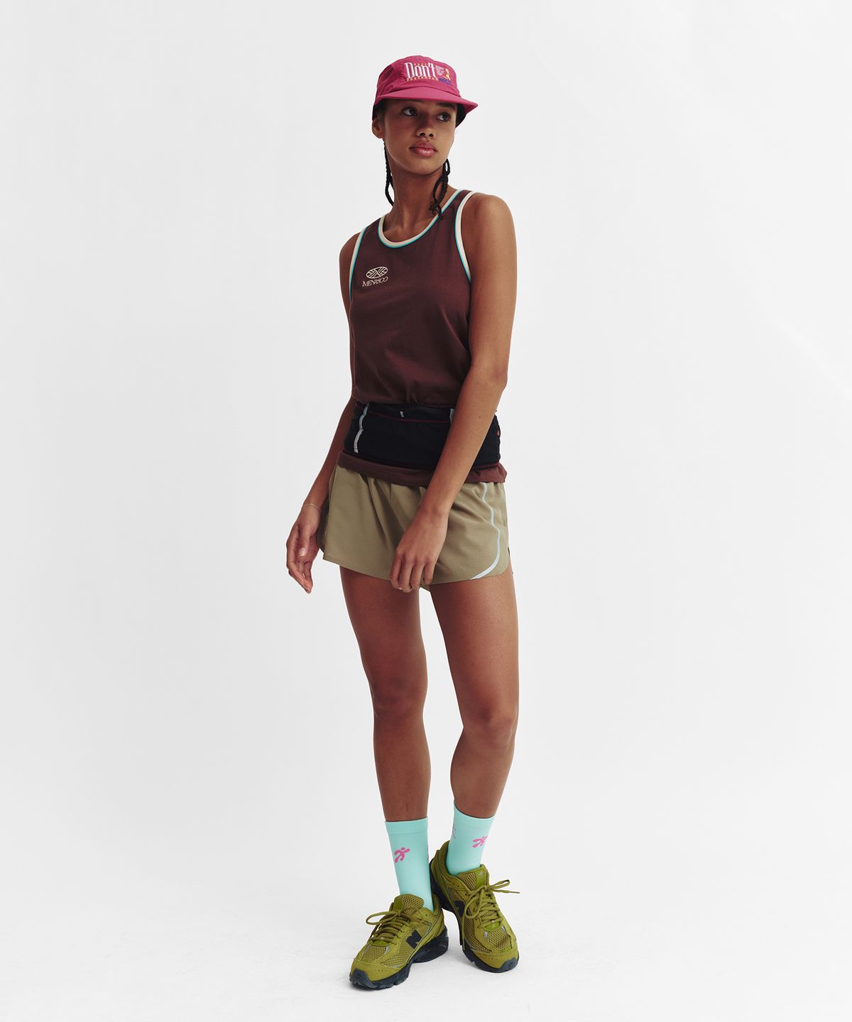 미나수(MENASOO) Signature Double Binding Sleeveless Top_Brown