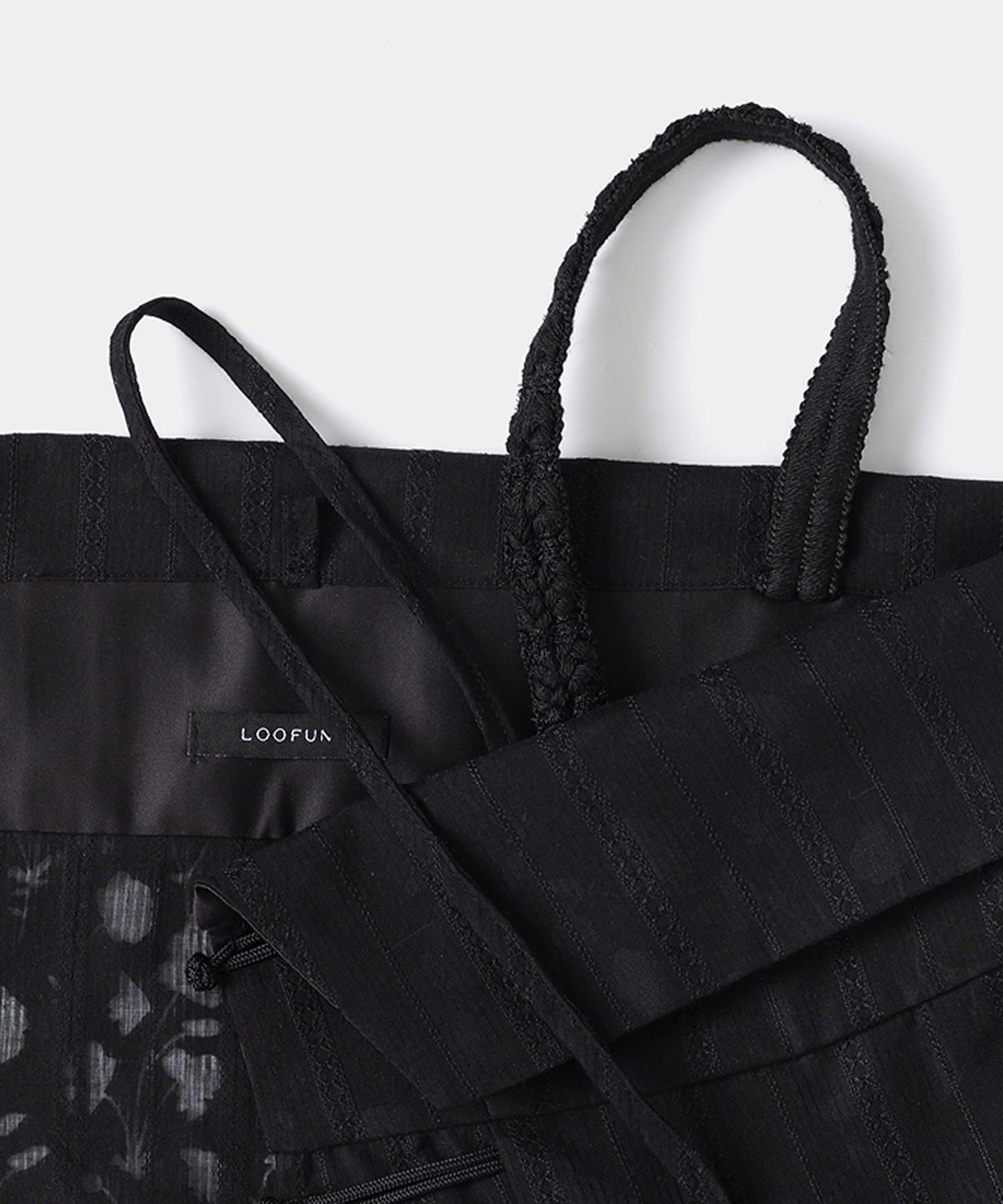 루펀(LOOFUN) Qipao Open Collar Shirt / 치파오 오픈 카라 셔츠 [Black]
