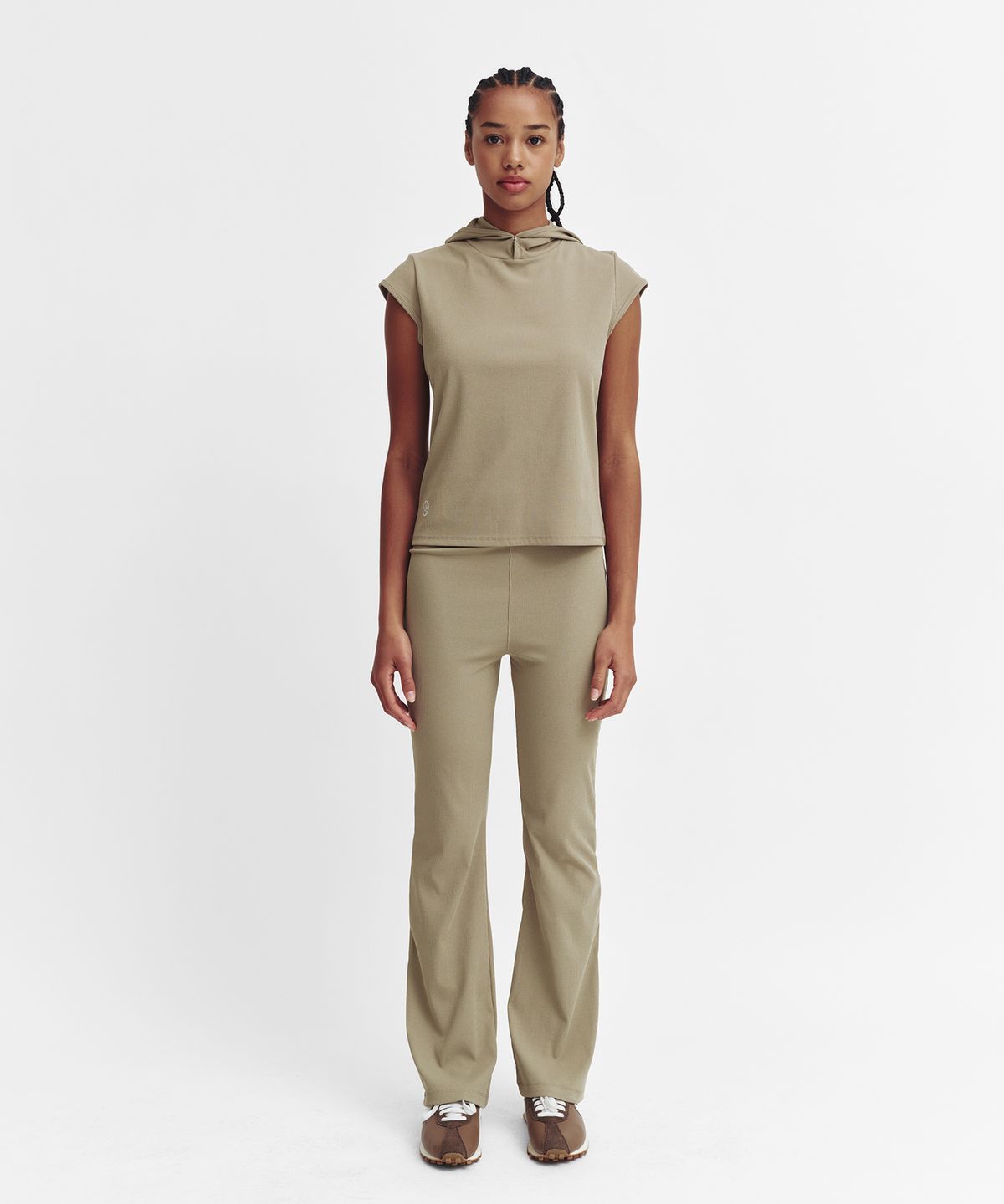 미나수(MENASOO) Move Hood Ribbed Top_Beige