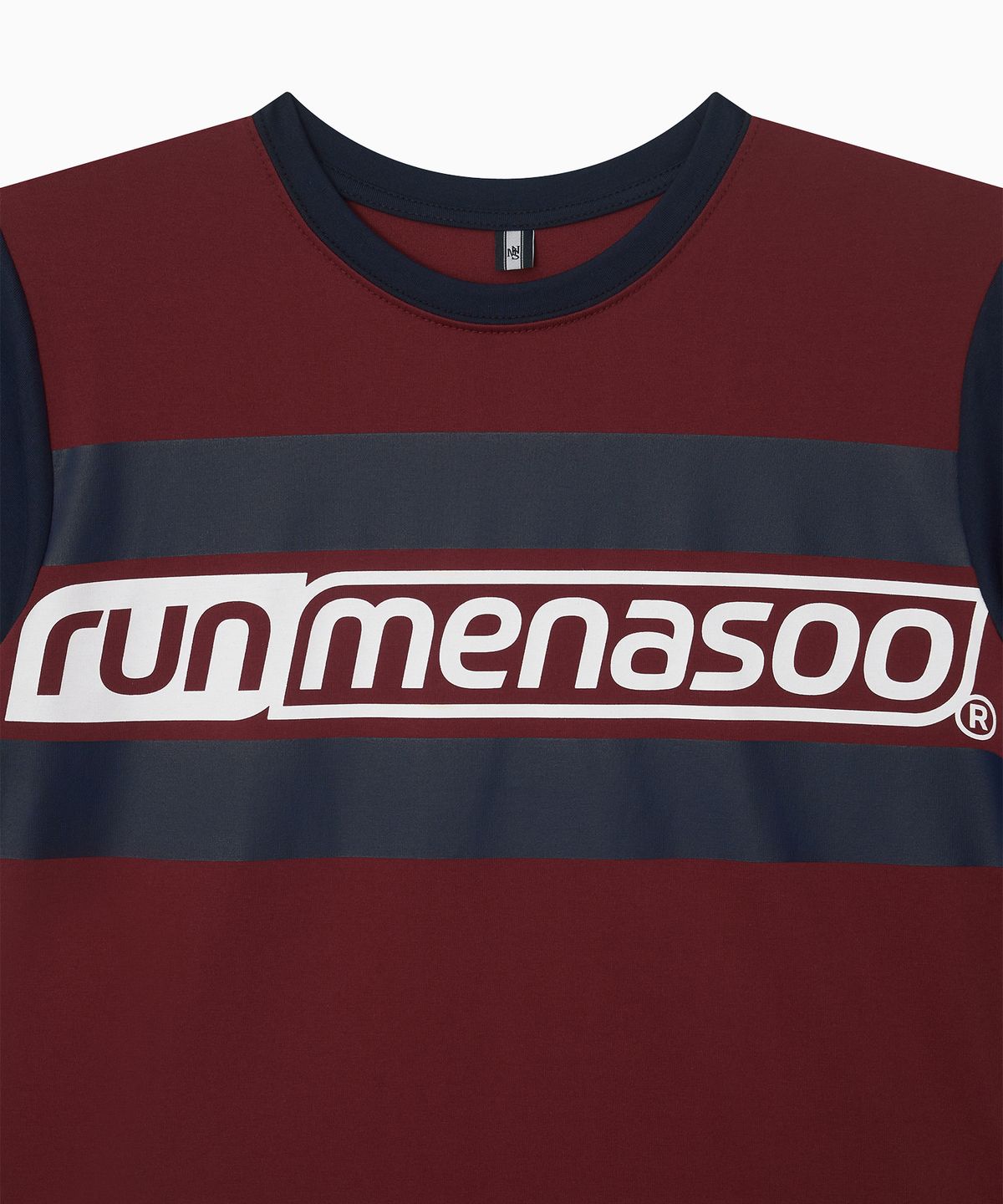 미나수(MENASOO) Menasoo Run Logo Short Sleeve T Shirt_Red