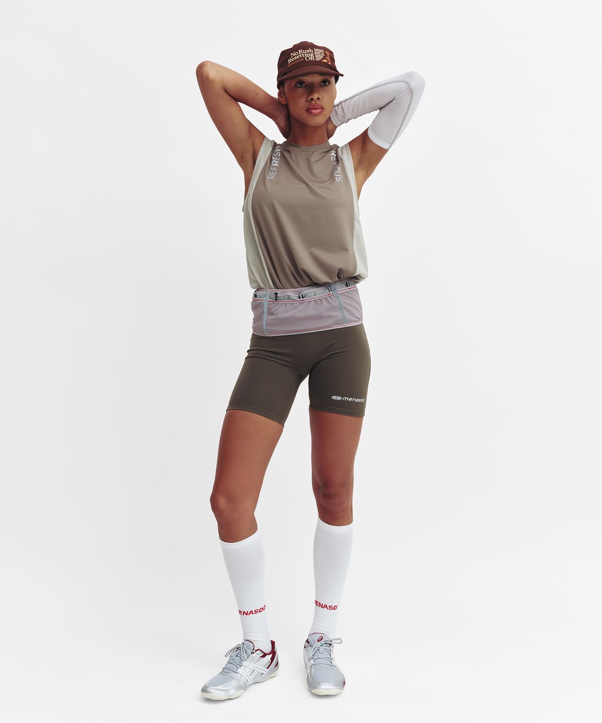 미나수(MENASOO) Refocus Mesh Sleeveless Top_Khaki