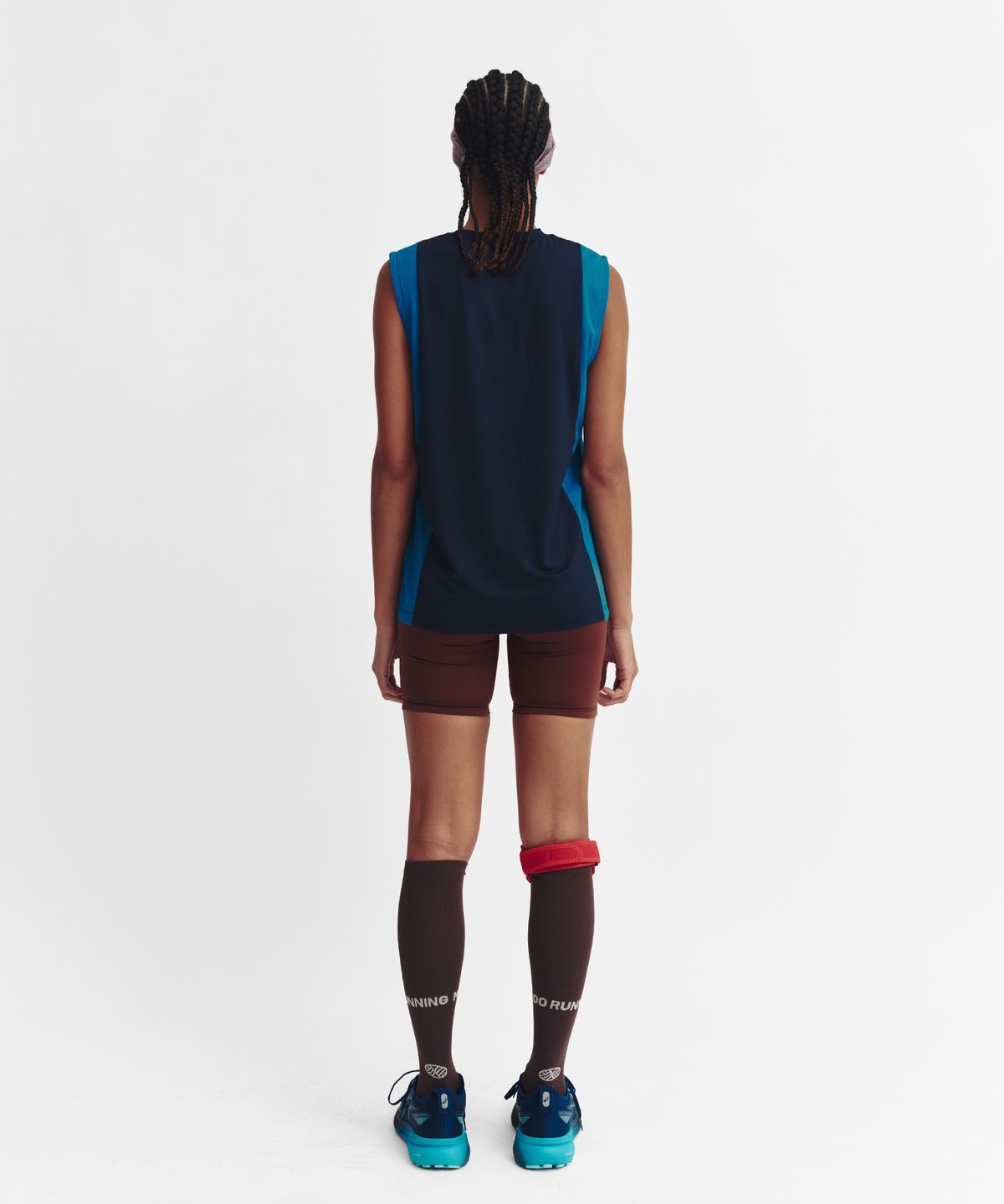 미나수(MENASOO) Refocus Mesh Sleeveless Top_Navy