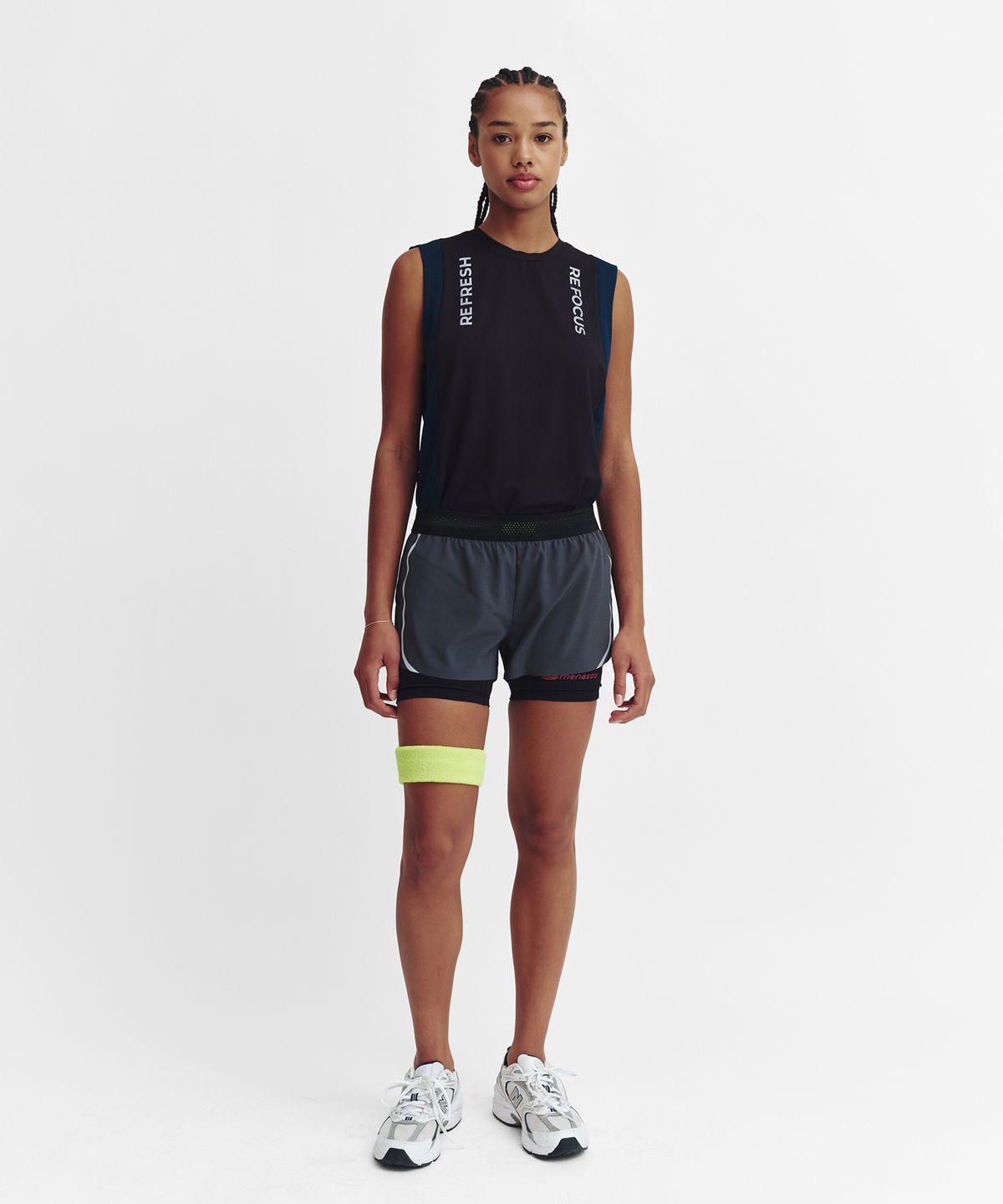 미나수(MENASOO) Refocus Mesh Sleeveless Top_Black