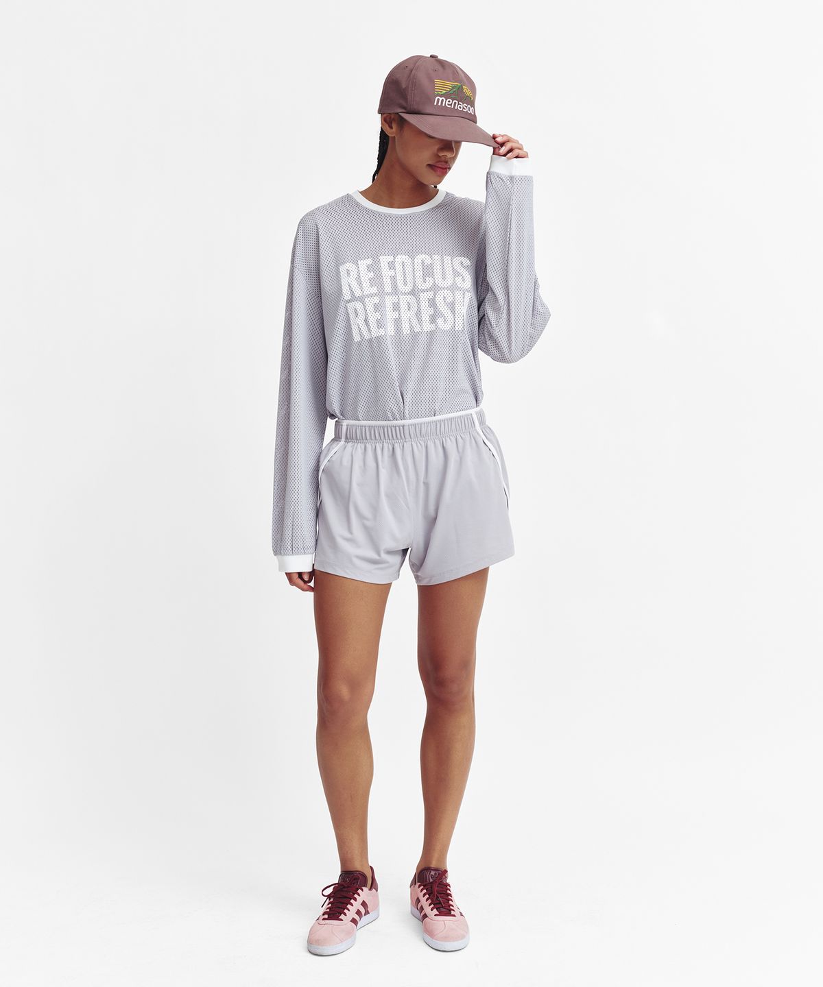 미나수(MENASOO) Refocus Mesh Round Neck T Shirt_Gray