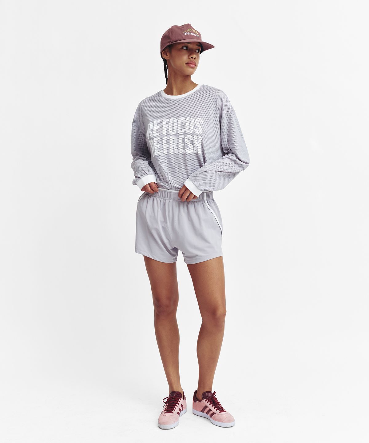 미나수(MENASOO) Refocus Mesh Round Neck T Shirt_Gray