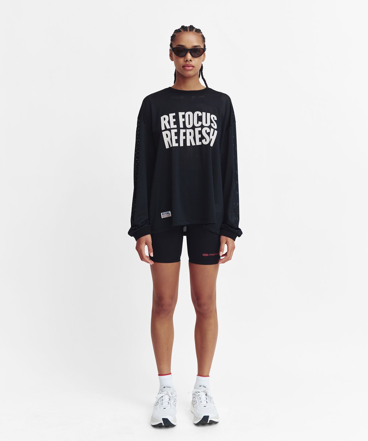 미나수(MENASOO) Refocus Mesh Round Neck T Shirt_Black